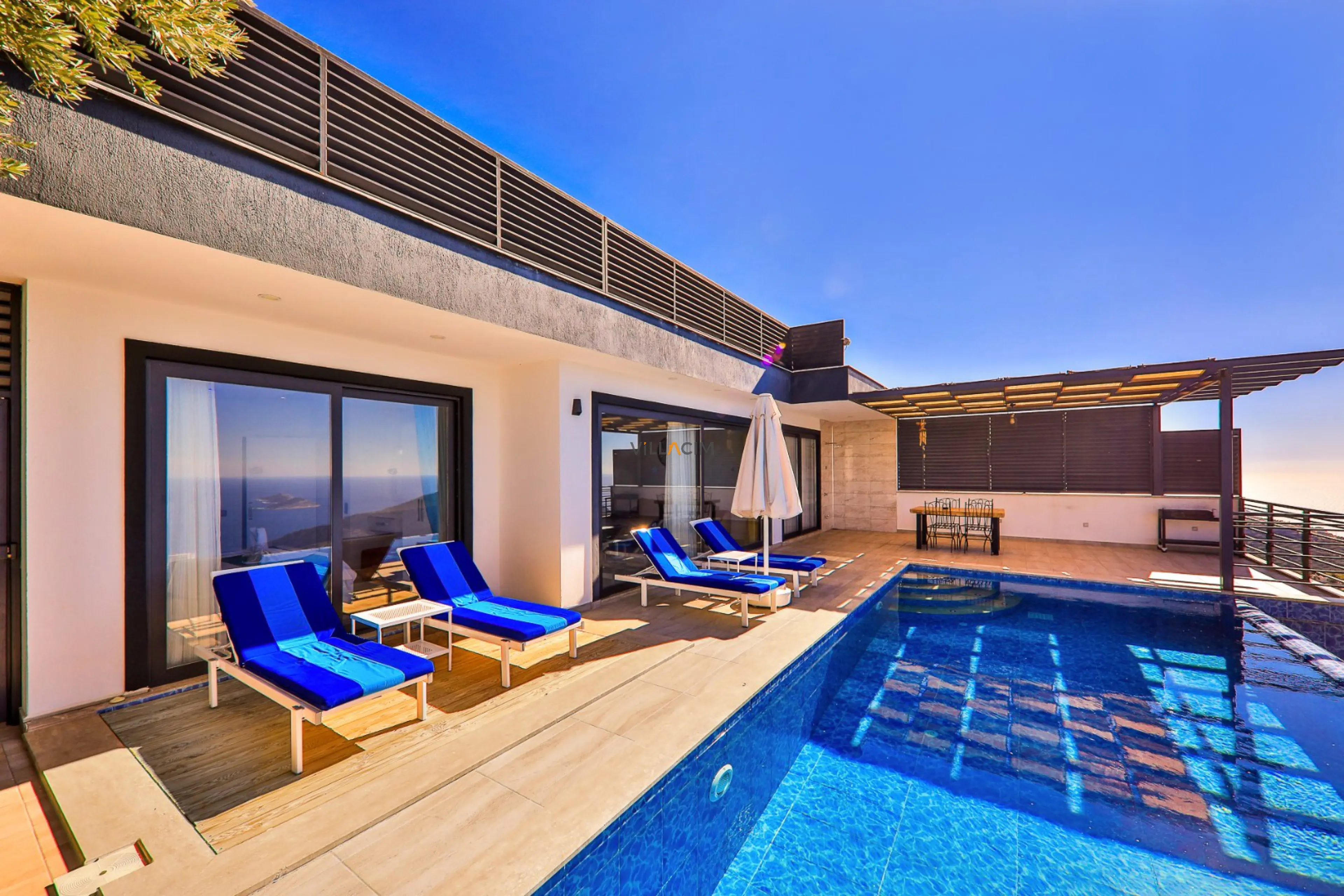 villa-demir-8_1920x1280_595.jpg
