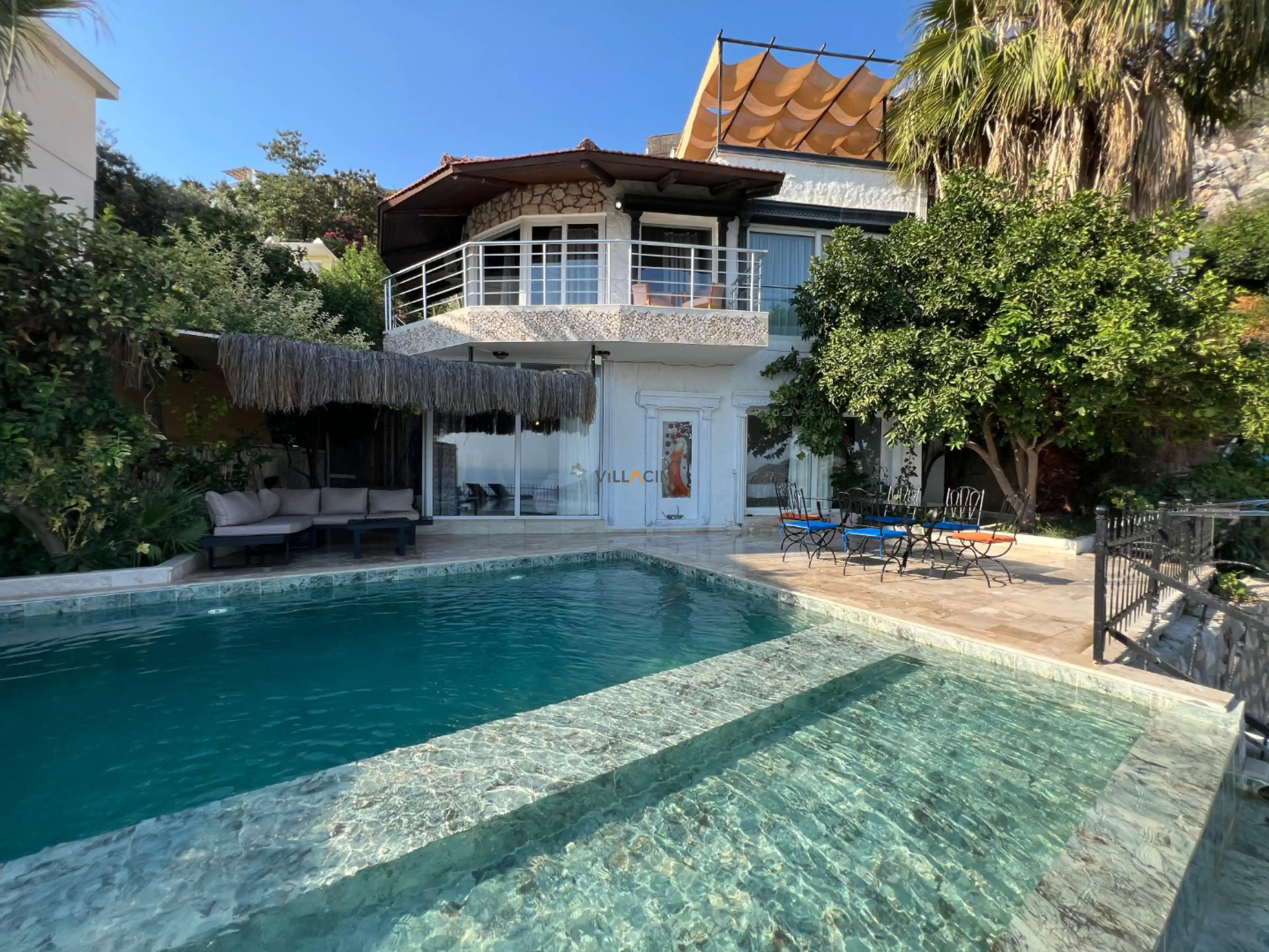 villa-deniz-bohem-11_280.jpg