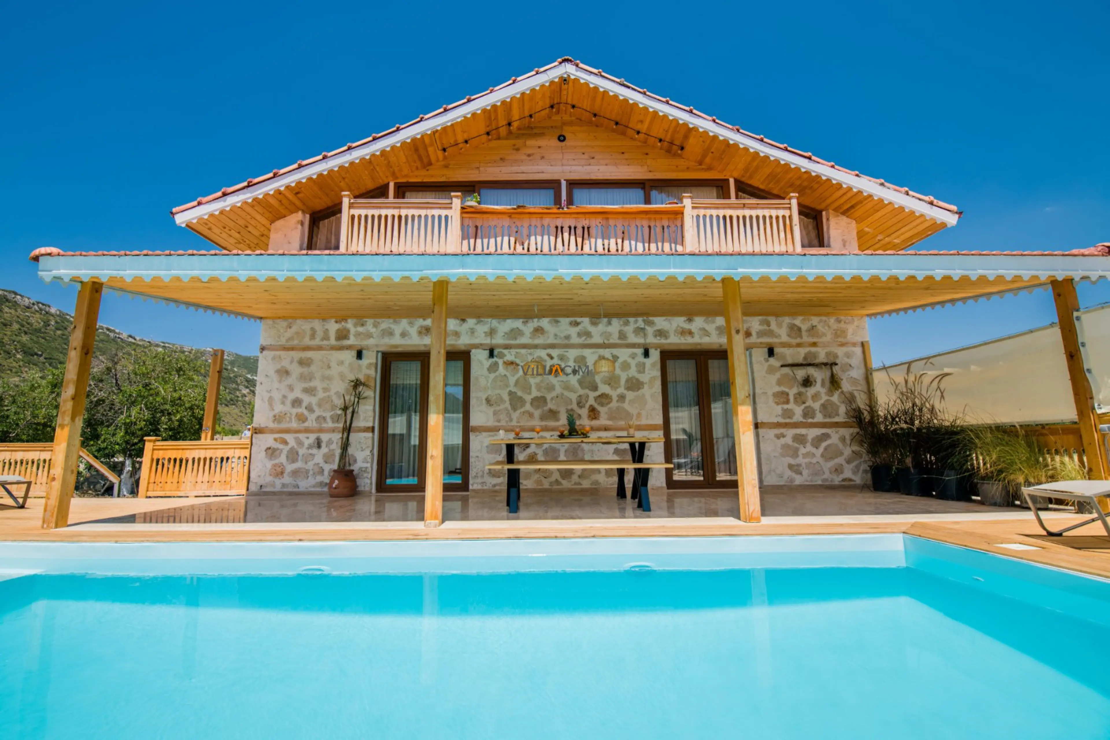villa-elma-bahcesi-73_1920x1280_931.jpg