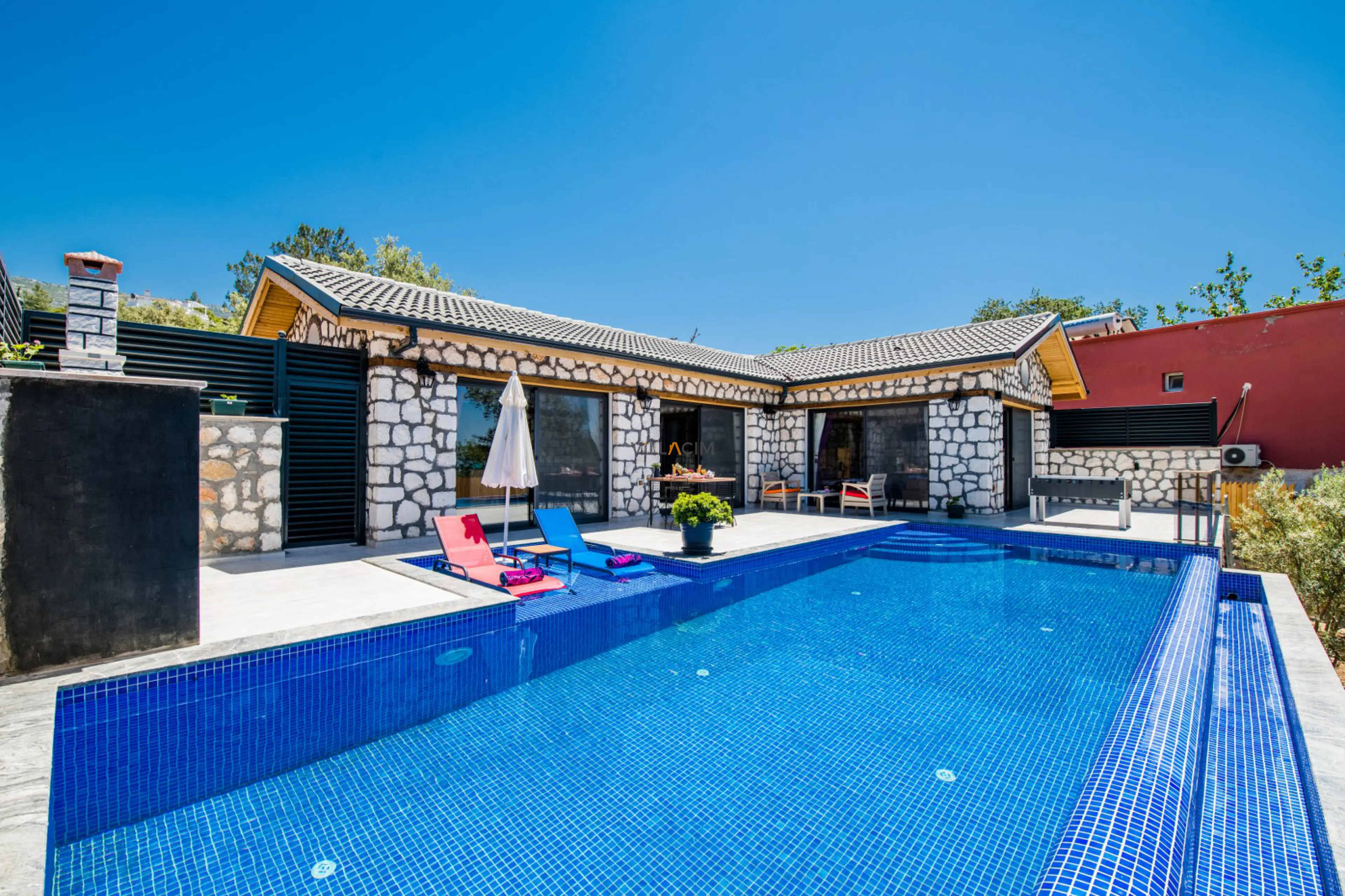 villa-esay-8_595.jpg