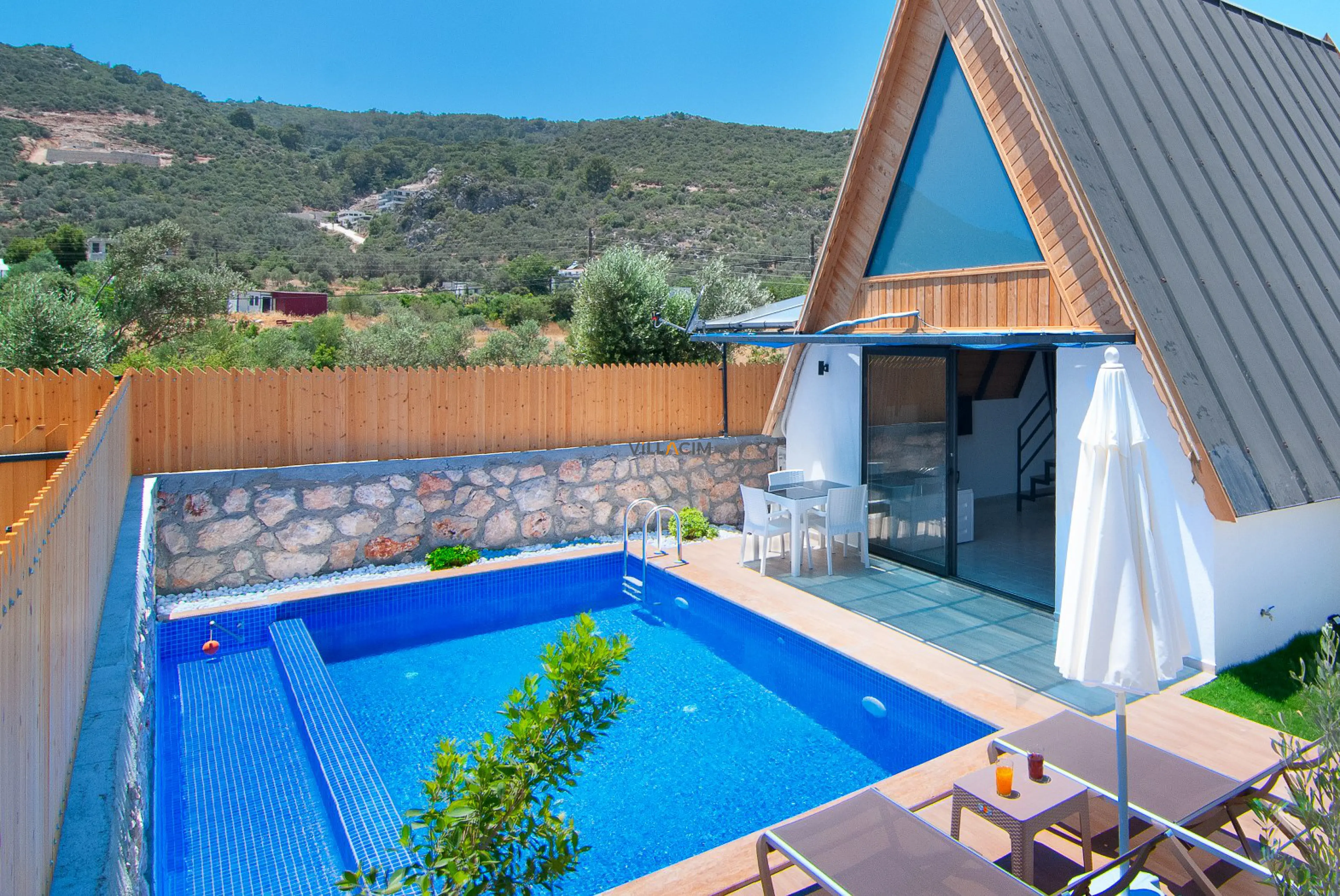 villa-firnaz-27_817.jpg