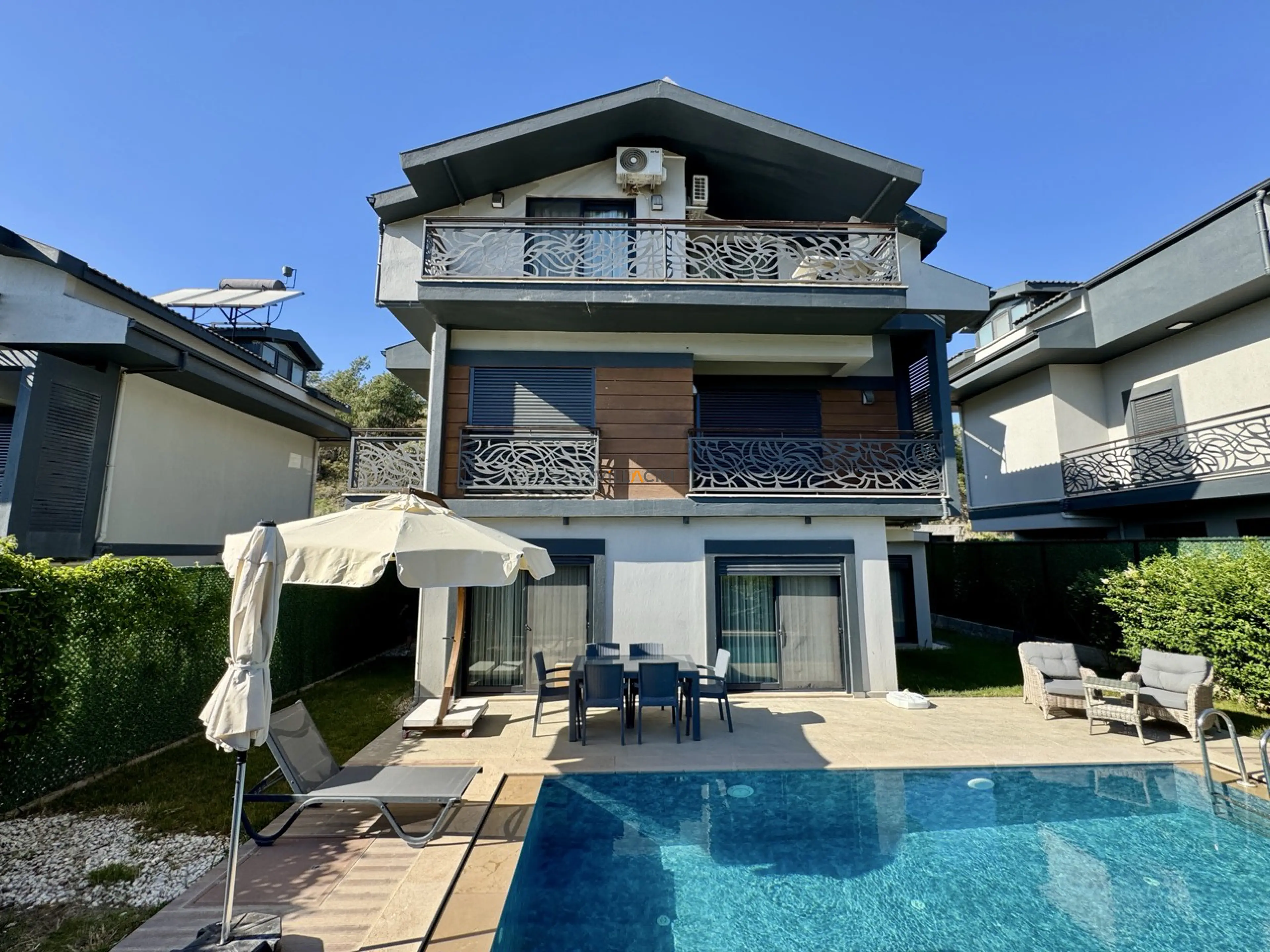 villa-foçam-9_714.jpeg