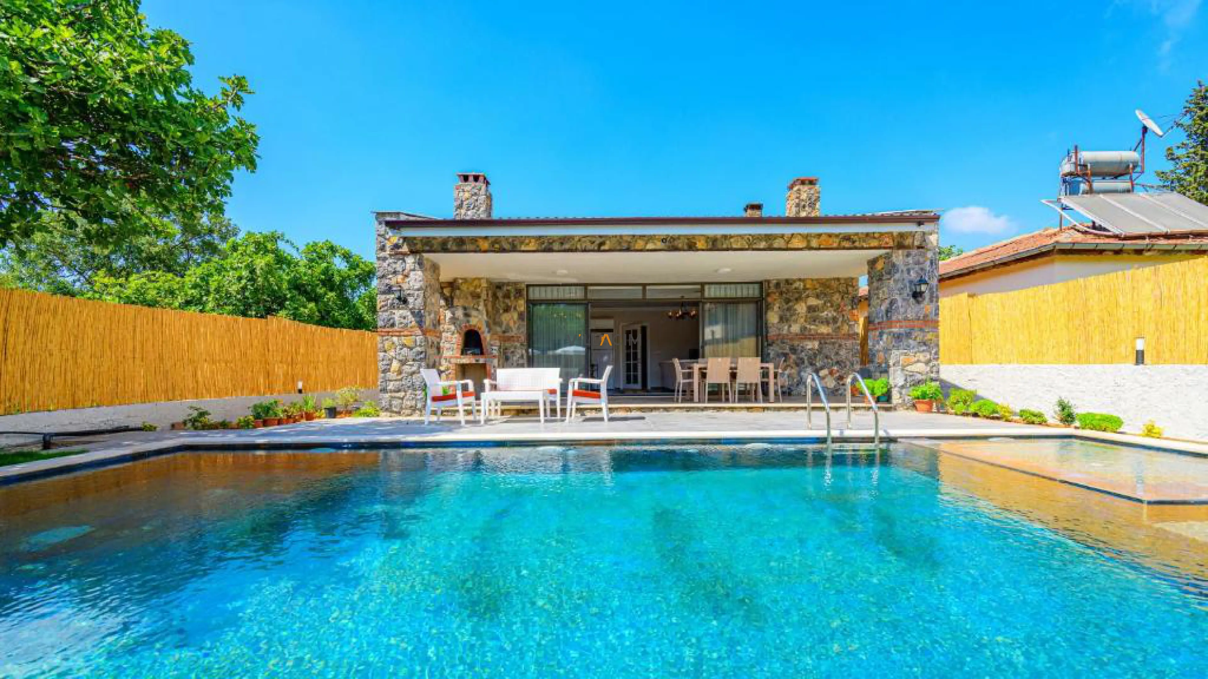 villa-gayda-31_868.jpg