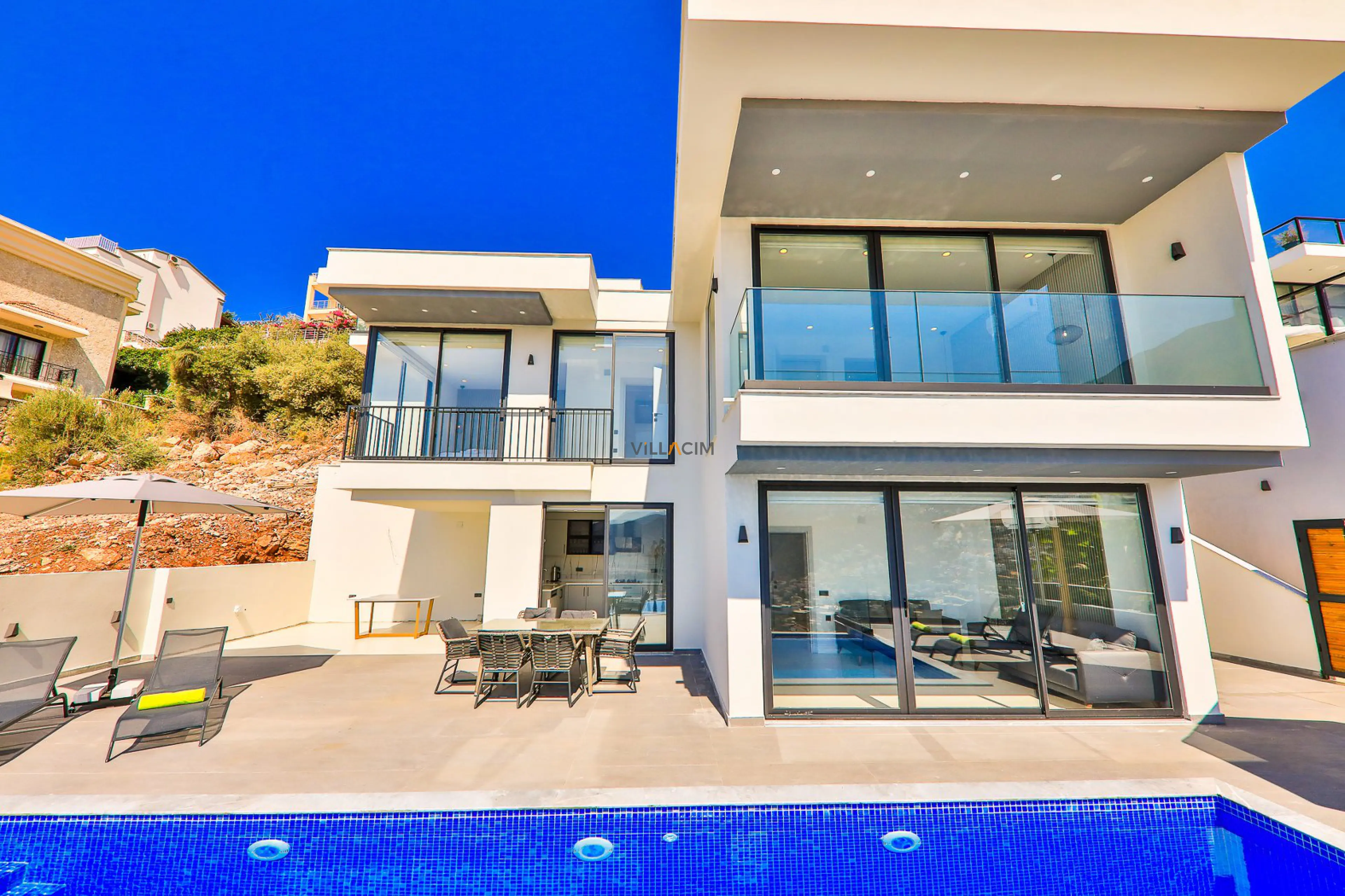villa-gunes-9_1575x1050_559.jpg
