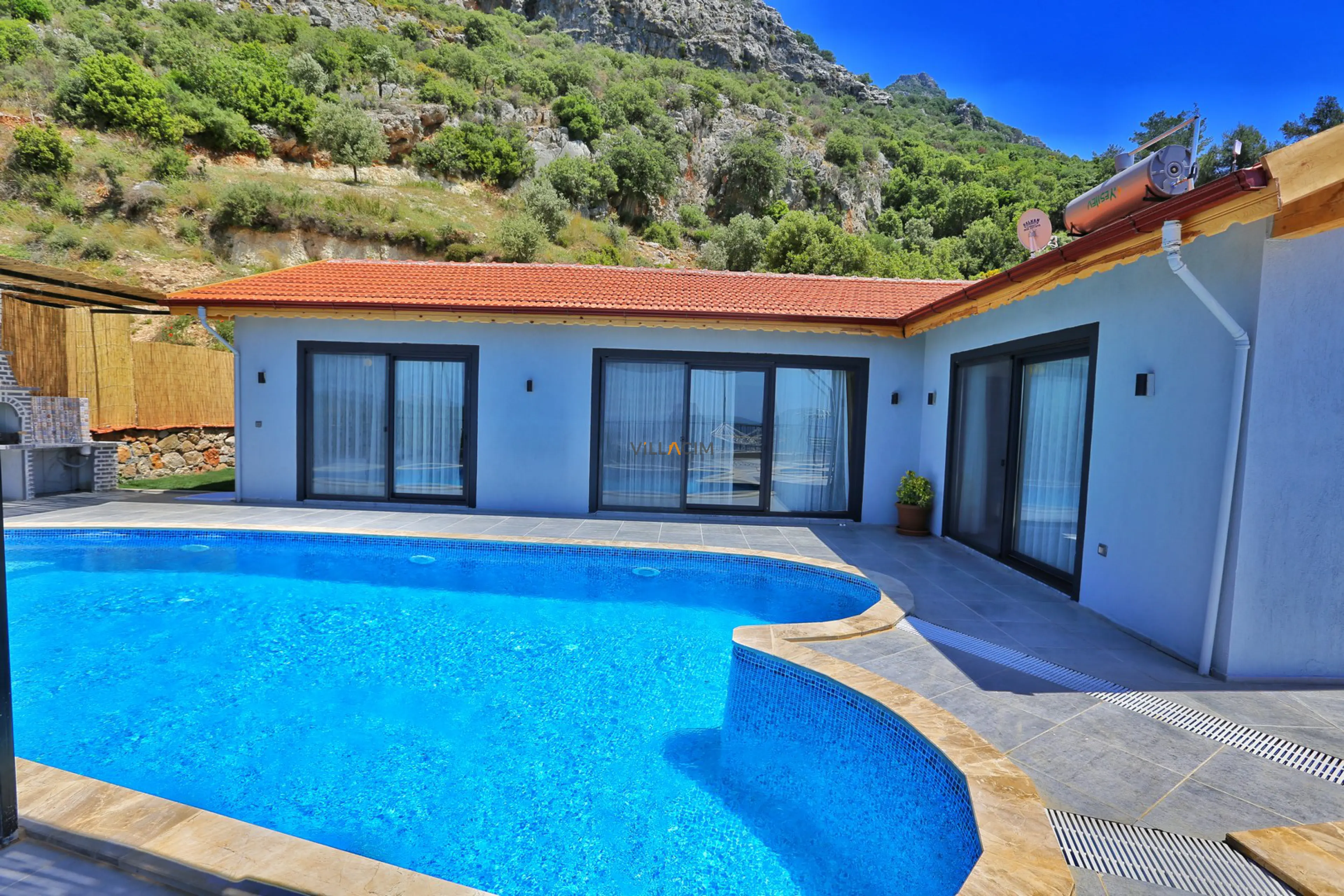 villa-heart12_875.jpg