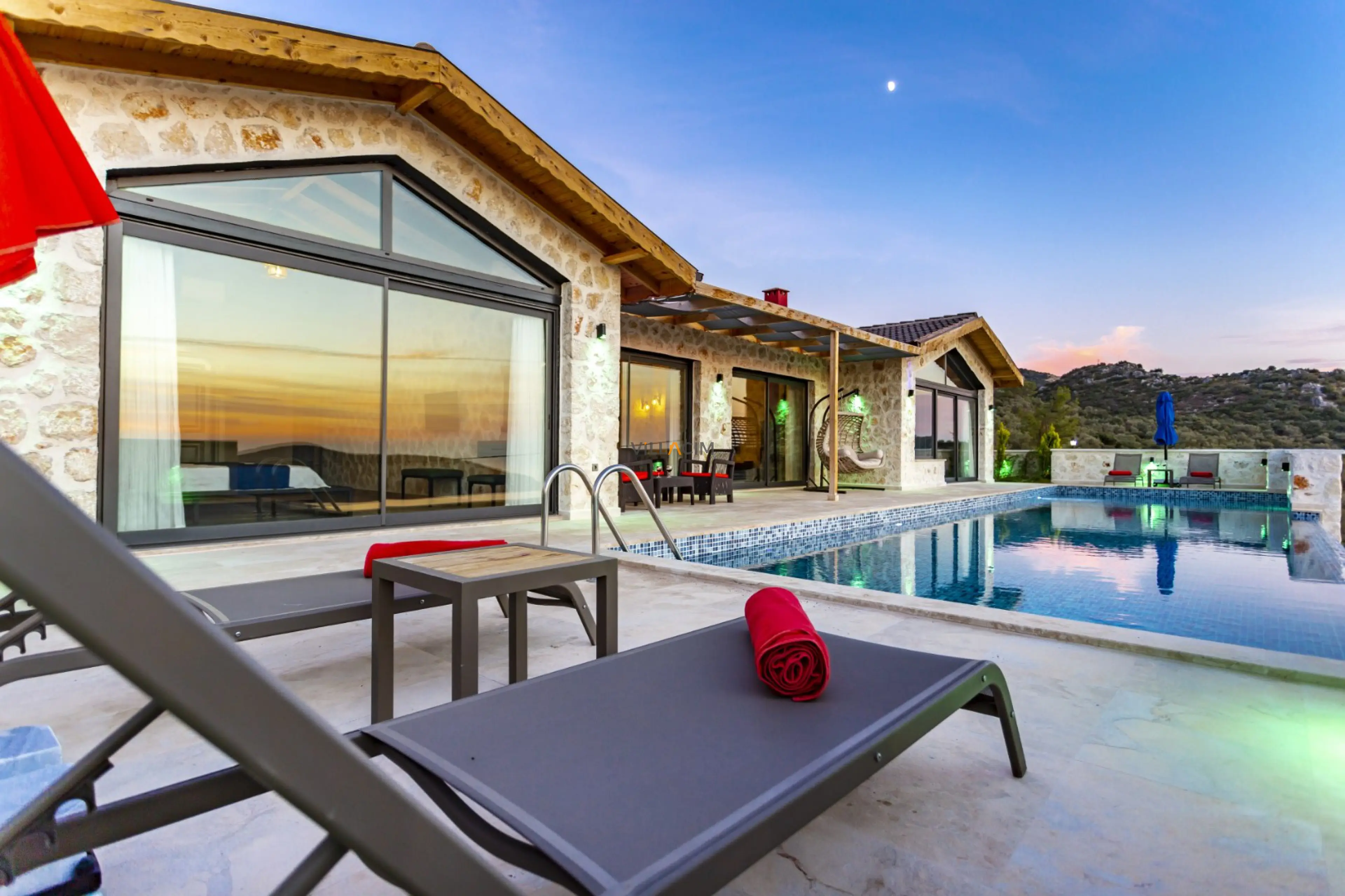 villa-hole-duo-5_1920x1280_576.jpg