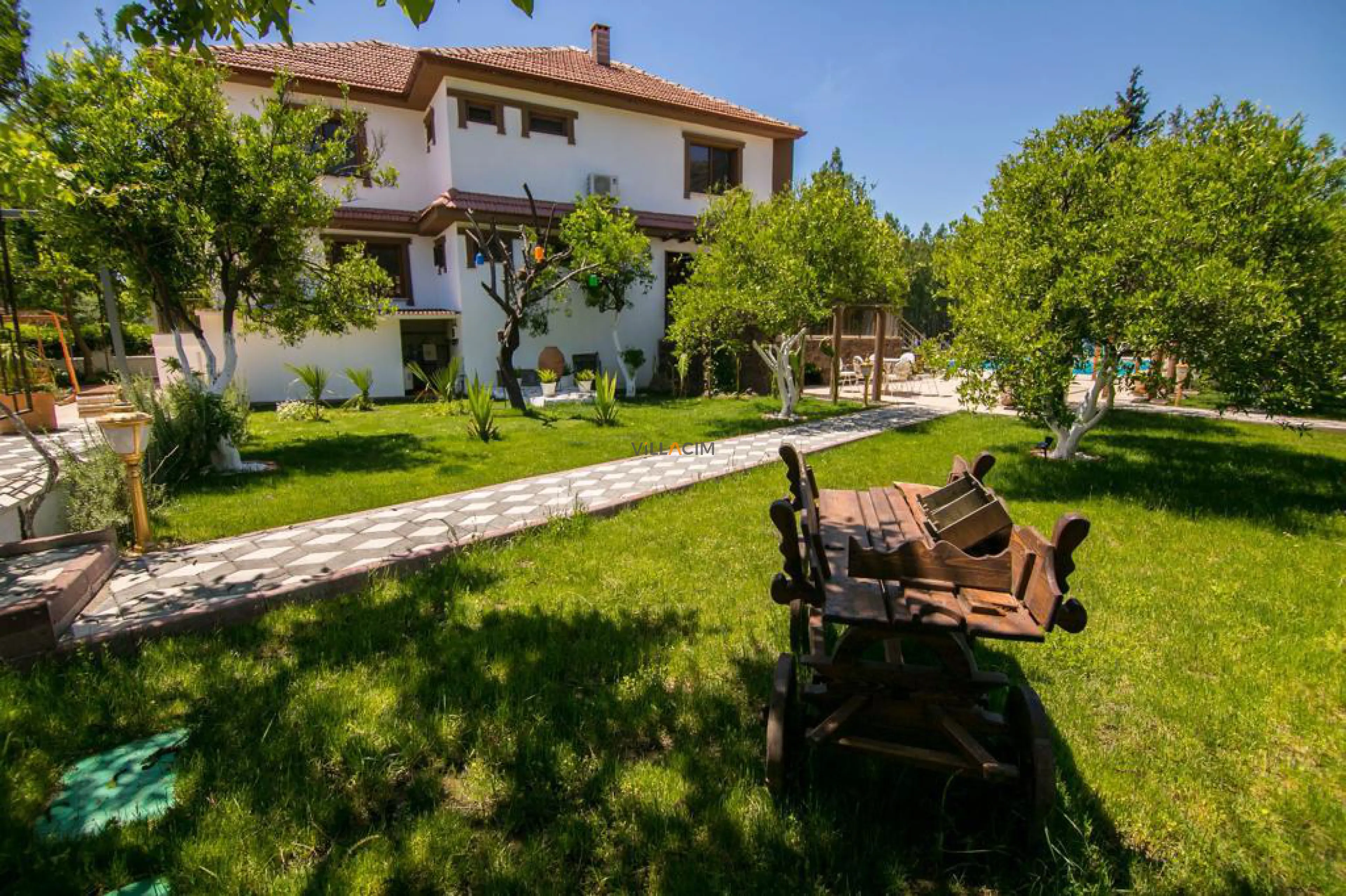 villa-kasamar-1_891.jpeg