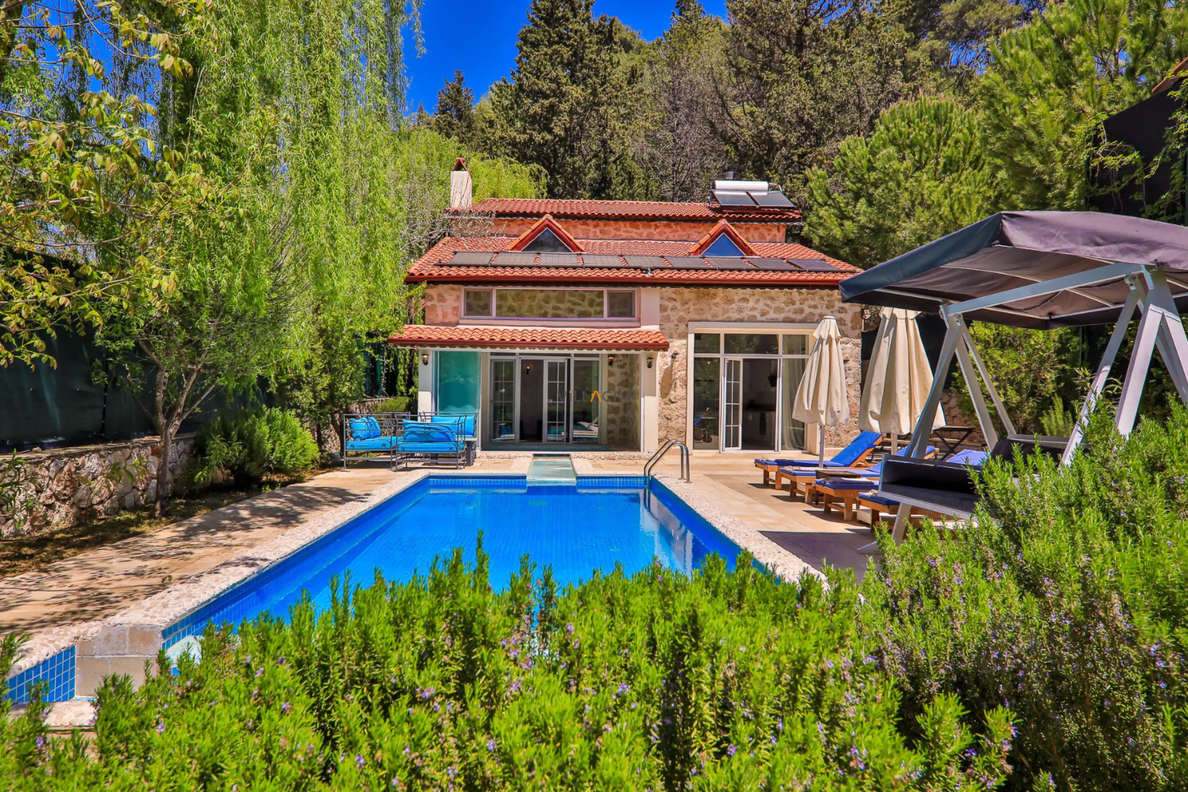 villa-kayatas-3-29_531.jpg