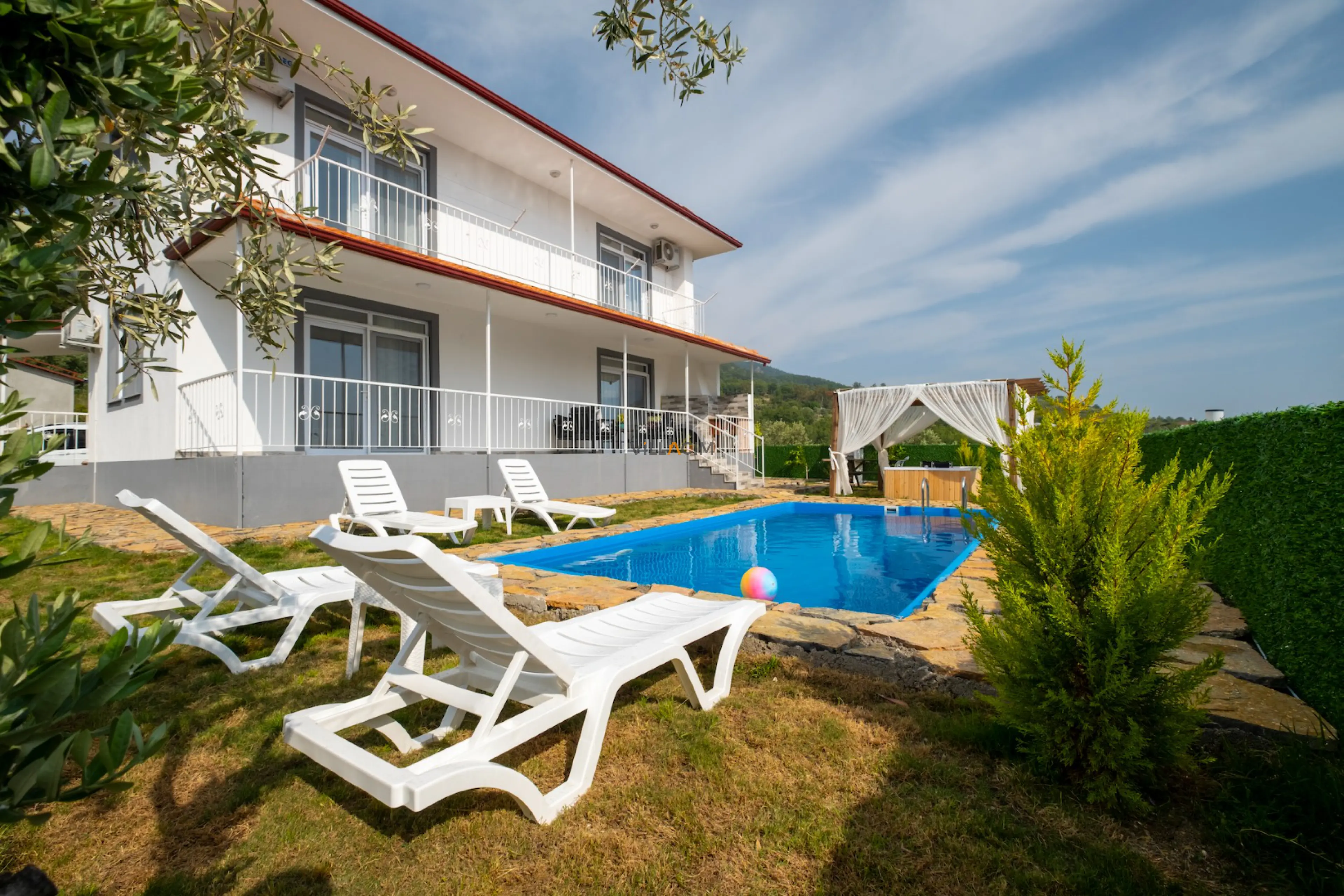 villa-ladin-77_933.jpg