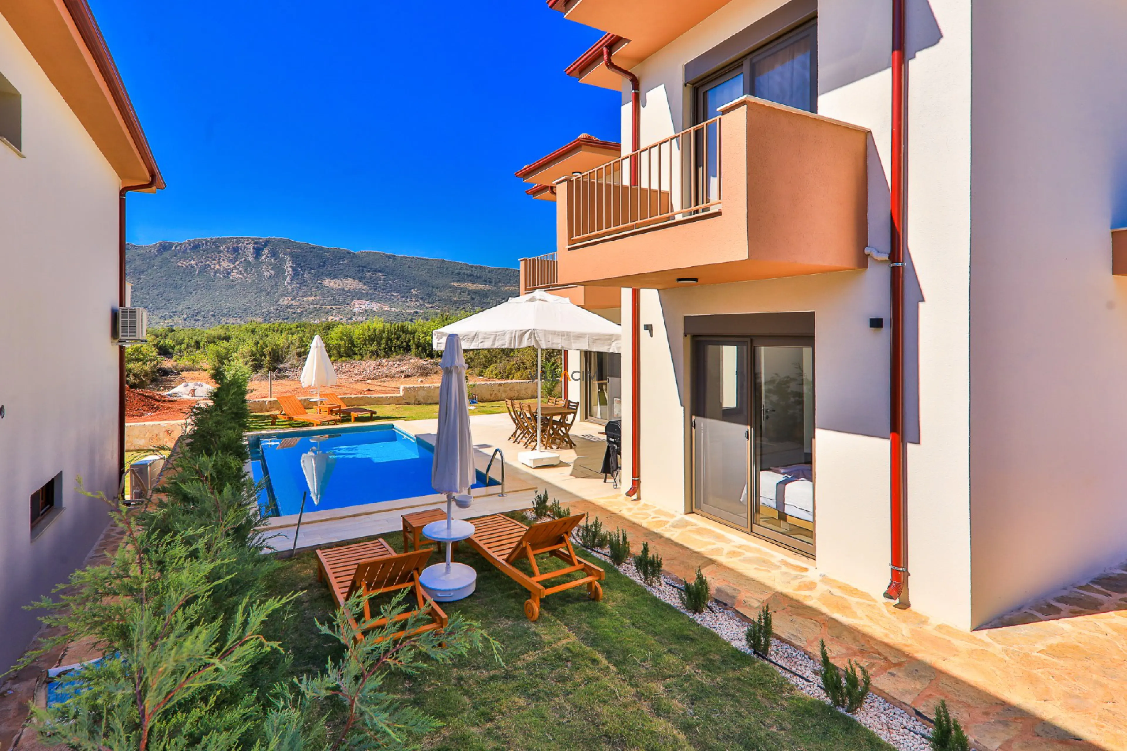 villa-lime25_819.jpg