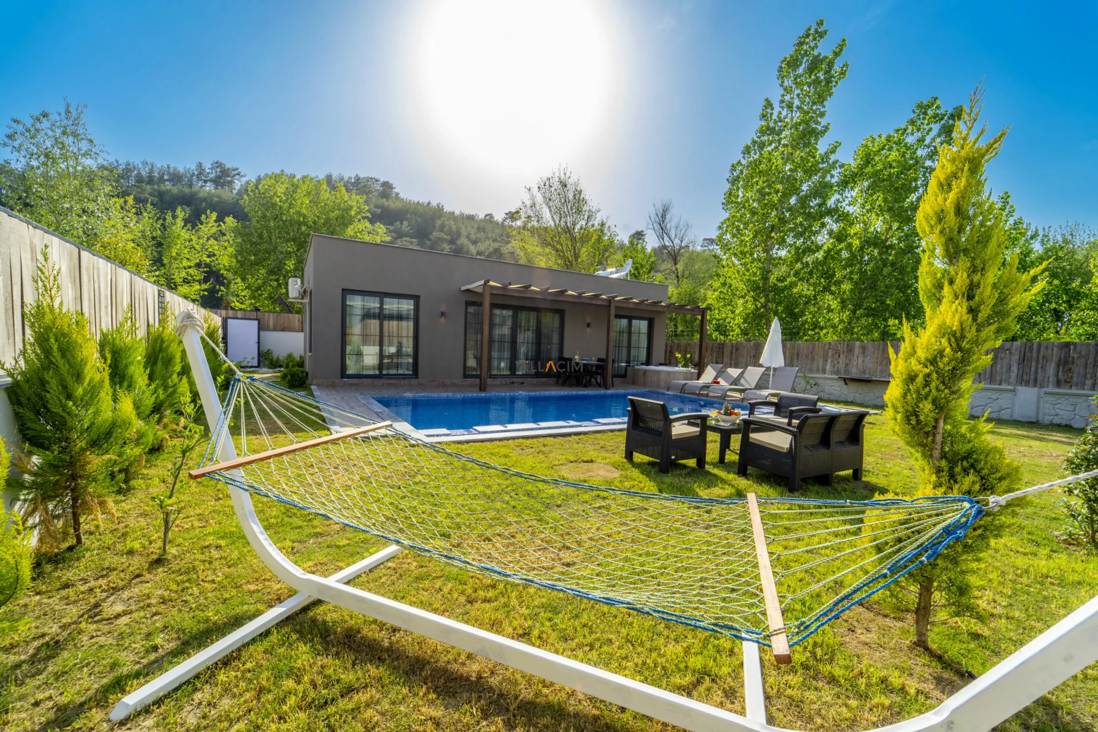 villa-megri-27_1575x1050_275.jpg