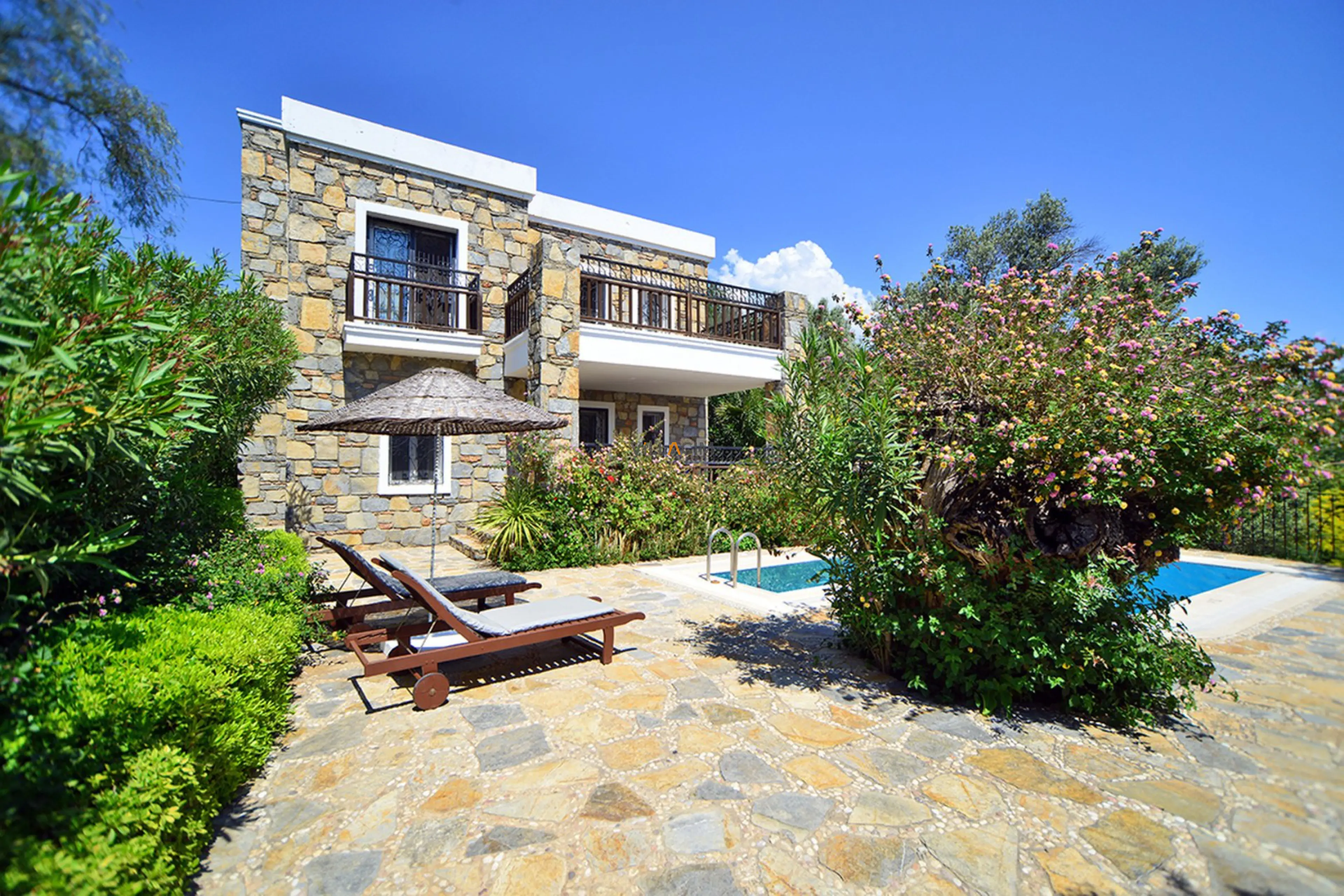 villa-melida-5_1920x1280_942.jpg