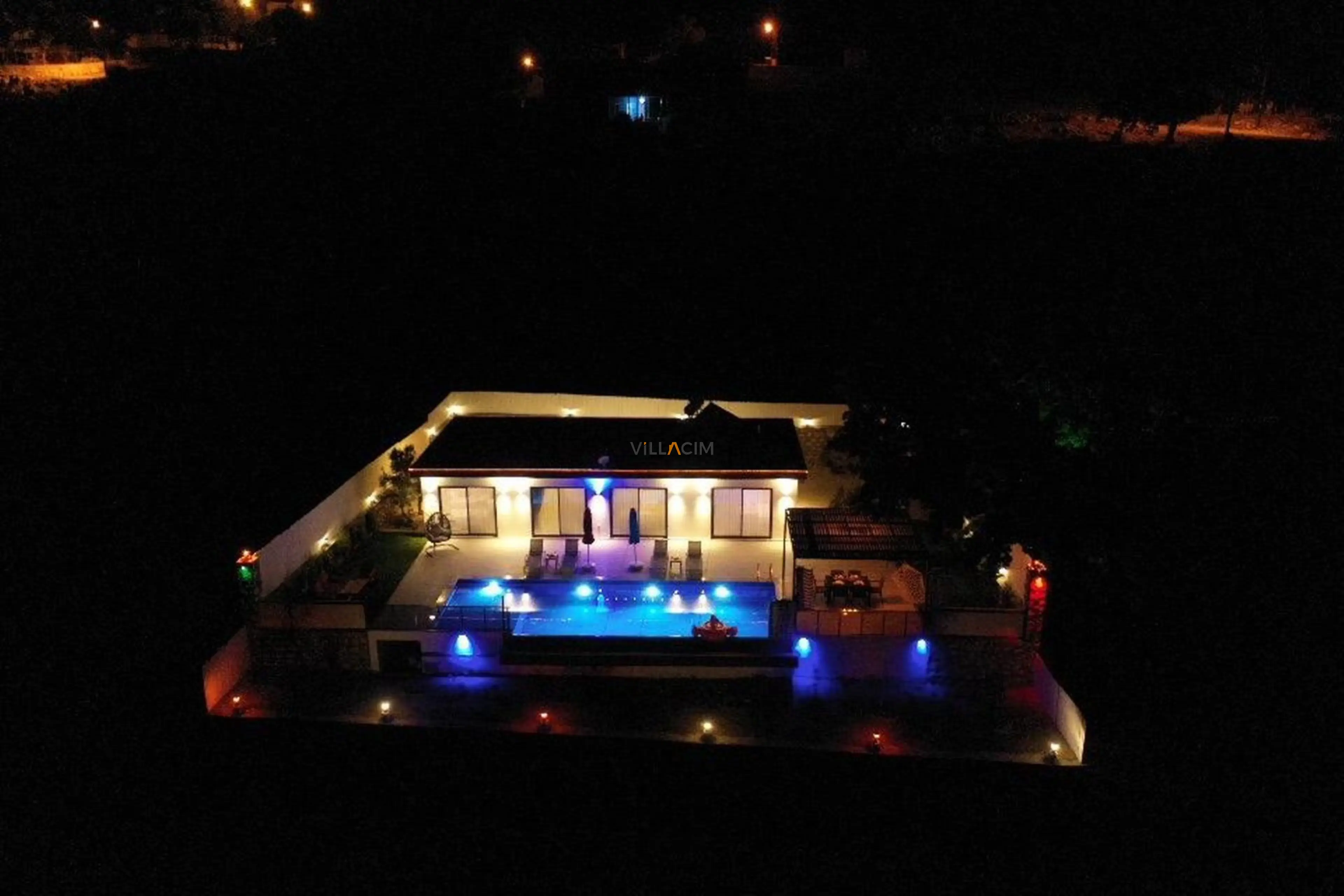 villa-mese-aklar-21_1920x1280_425.jpeg