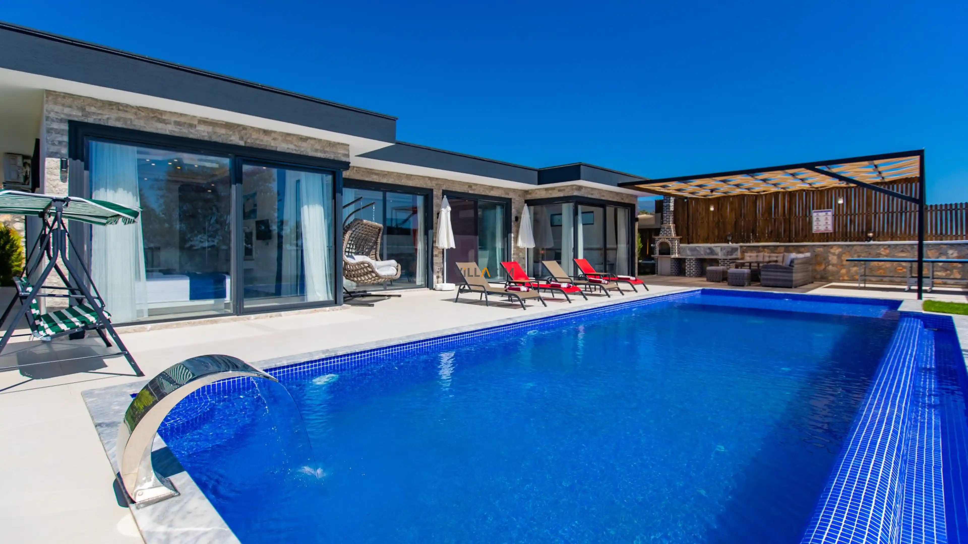 villa-moon-valley4_718.jpg