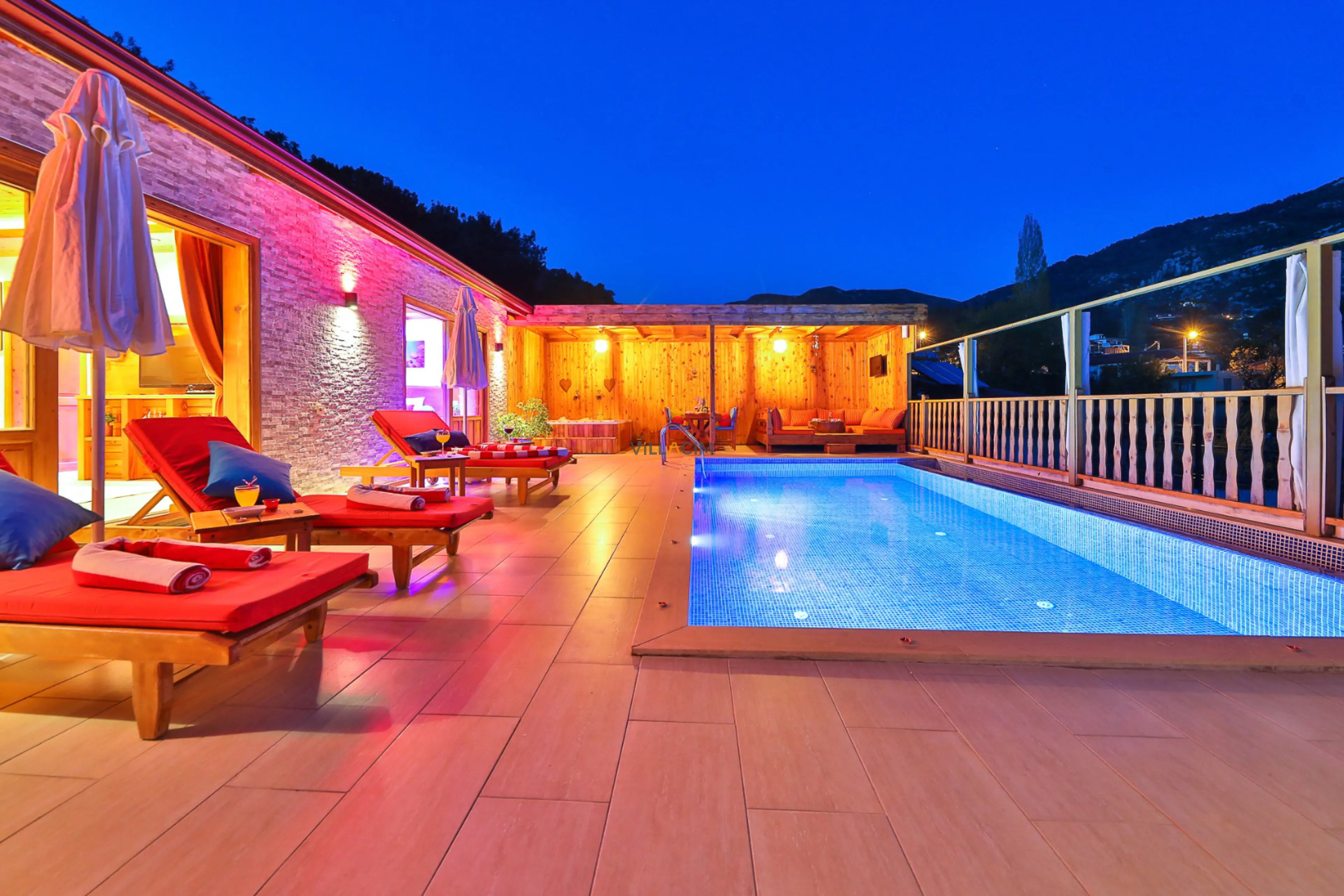 villa-oftelo-2_788.jpg