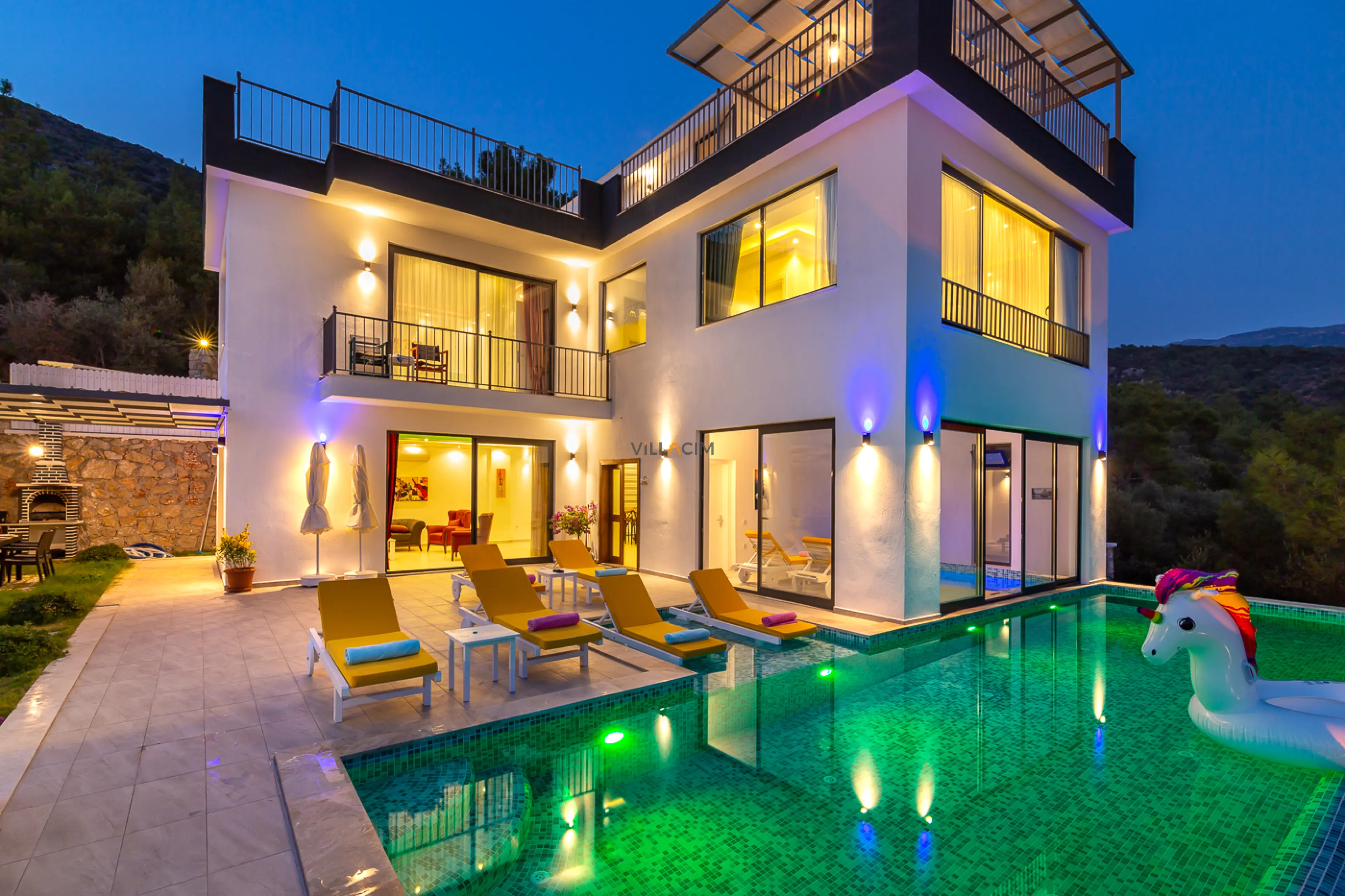villa-patron-1_496.jpg