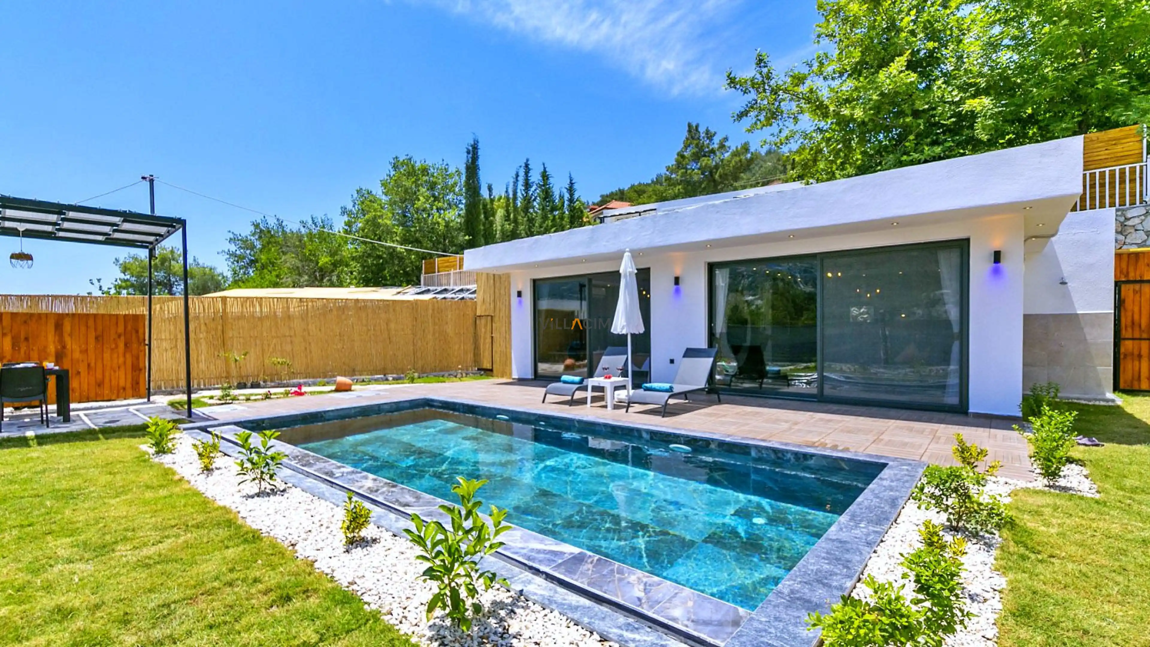 villa-pine-line-1_110.jpg