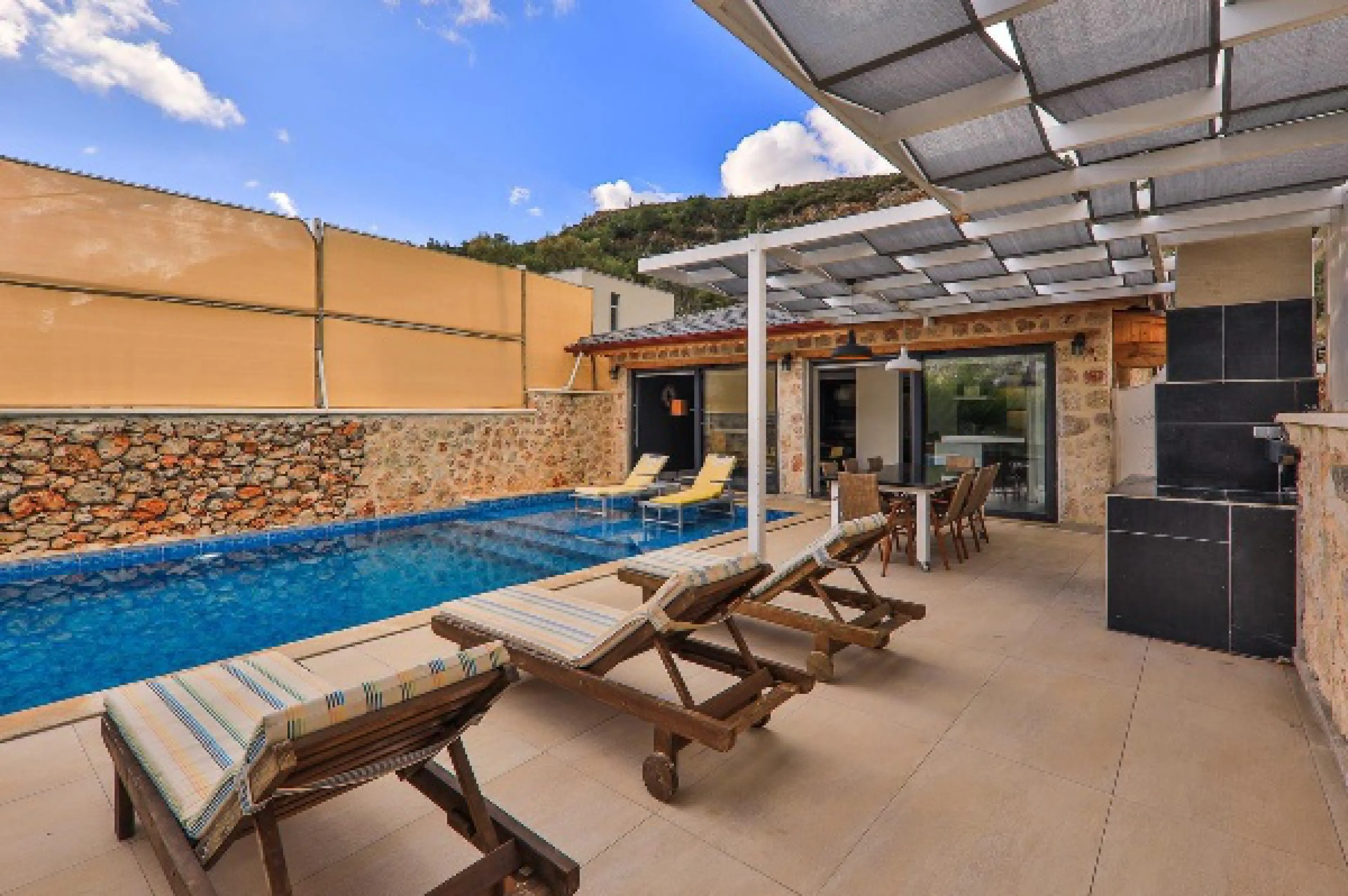 villa-redro-1_635.jpg