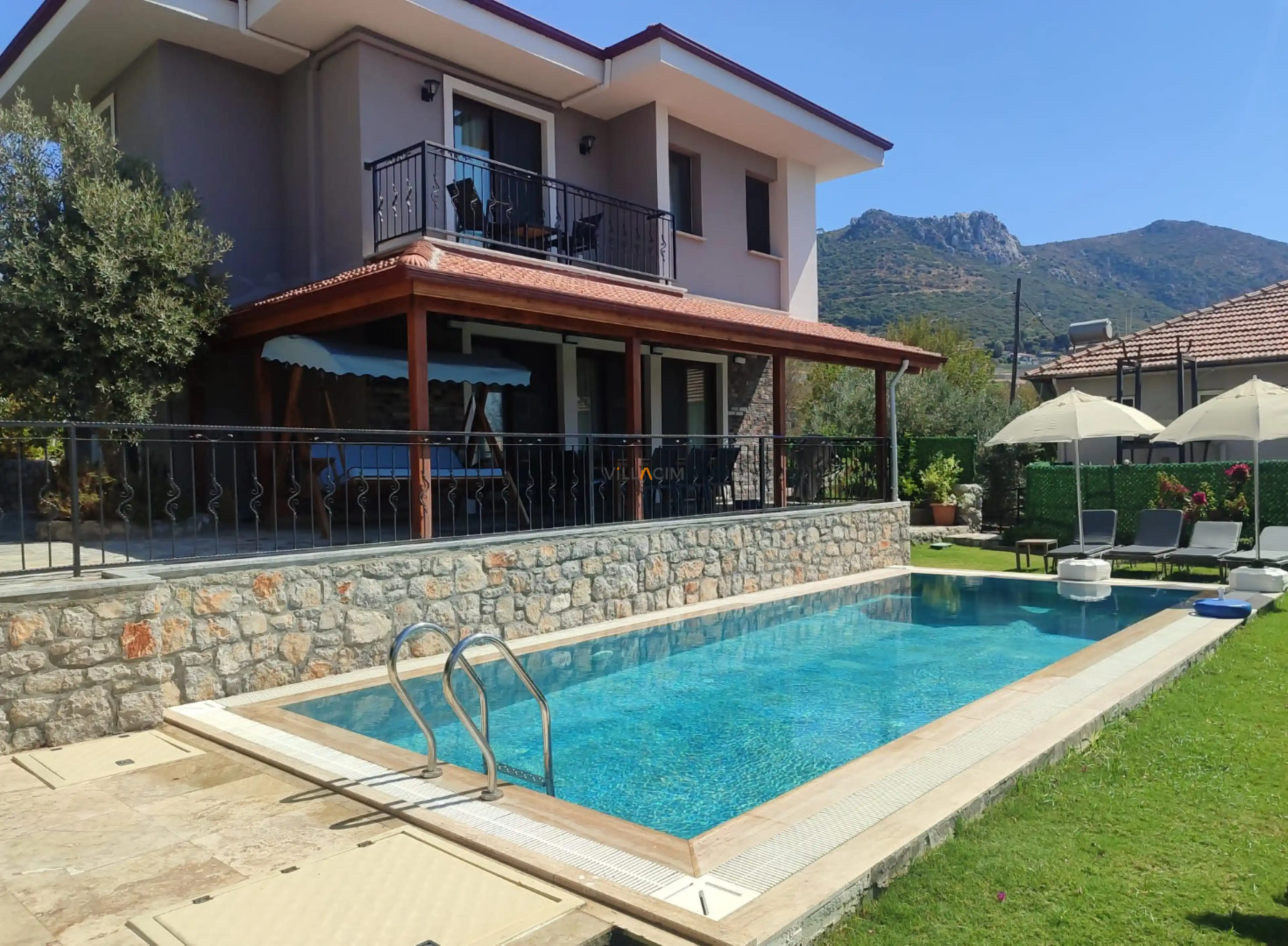 villa-sealine-1_289.jpeg