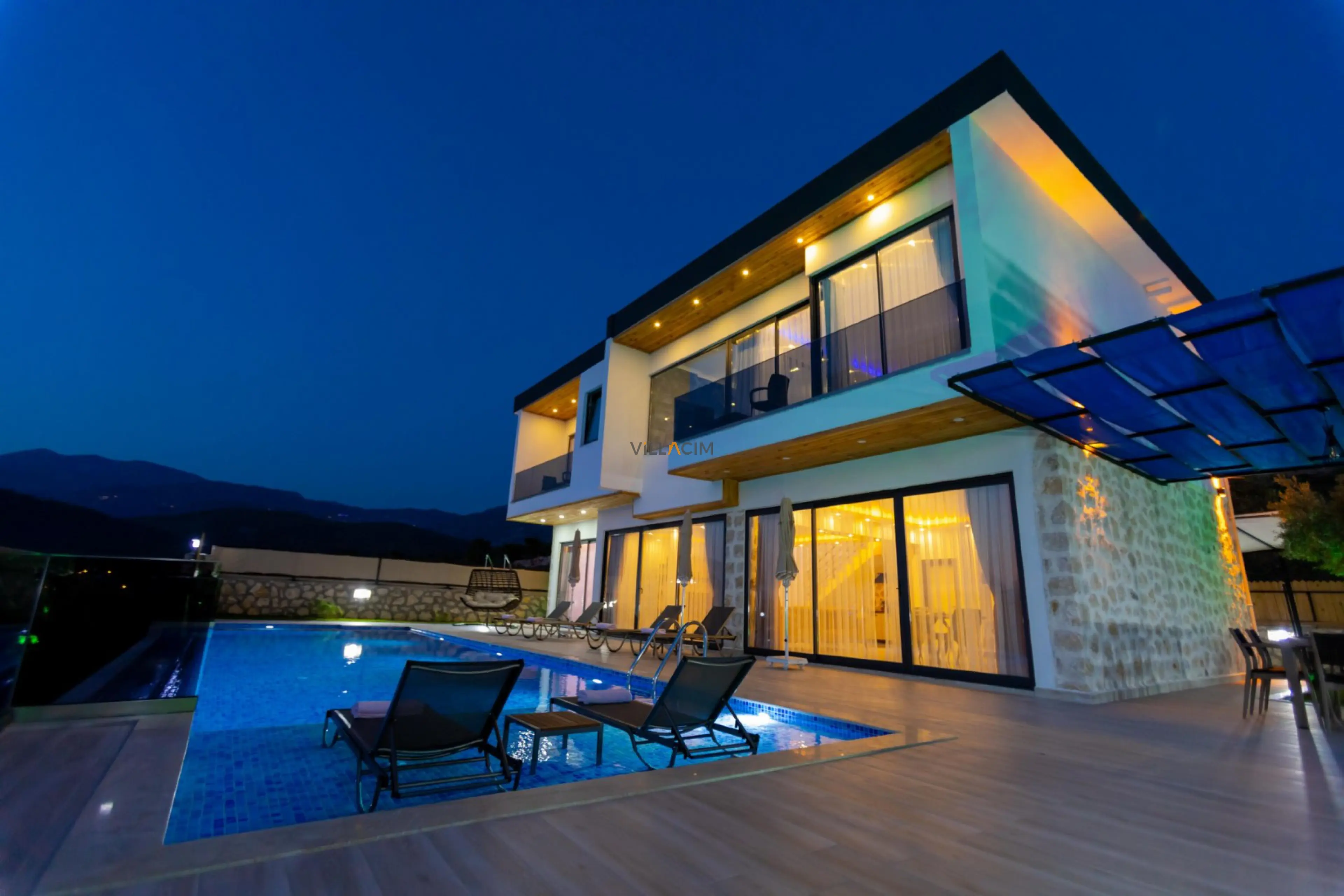 villa-simenay-gece-4_757.jpg