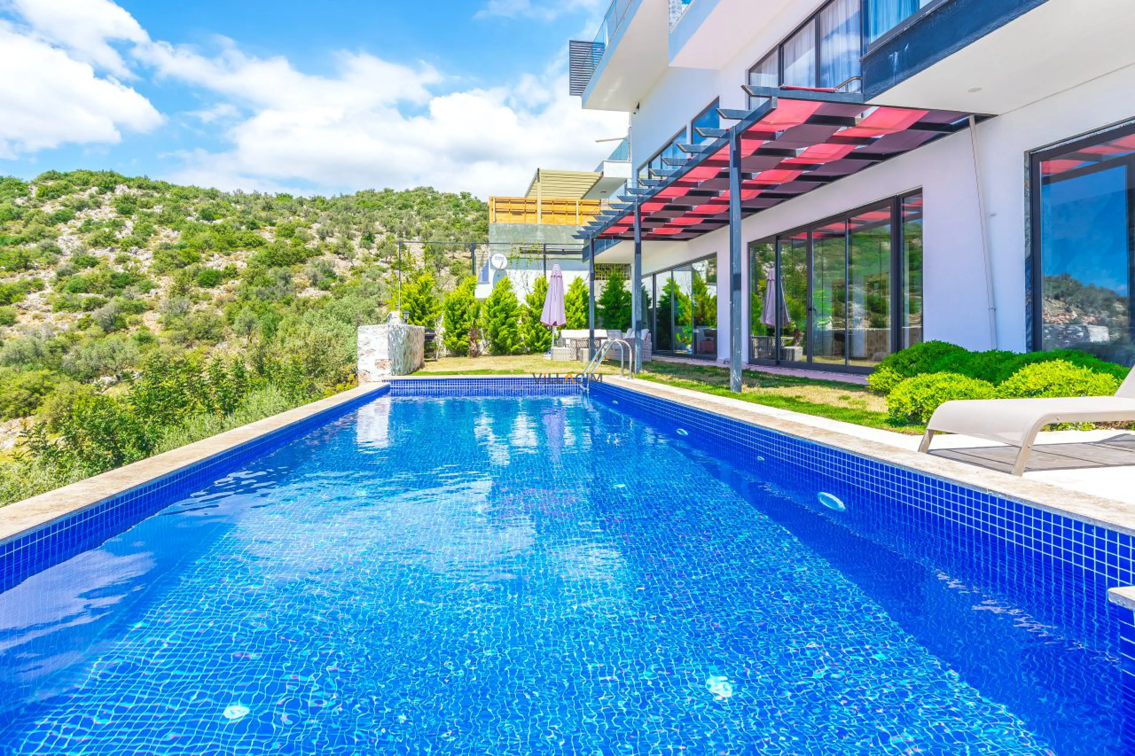 villa-zeyna-13_698.jpeg
