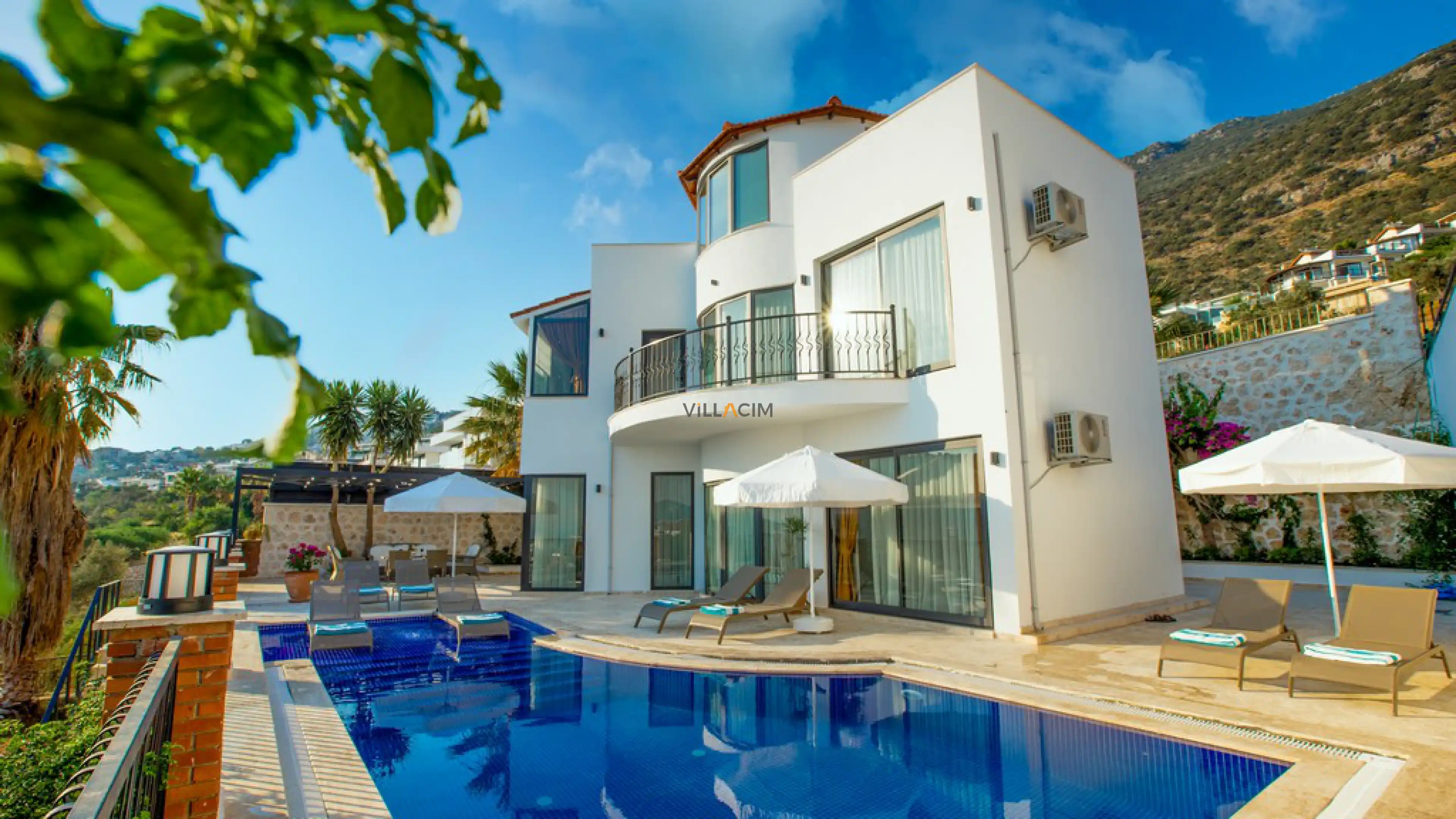 Villa Quinn Star