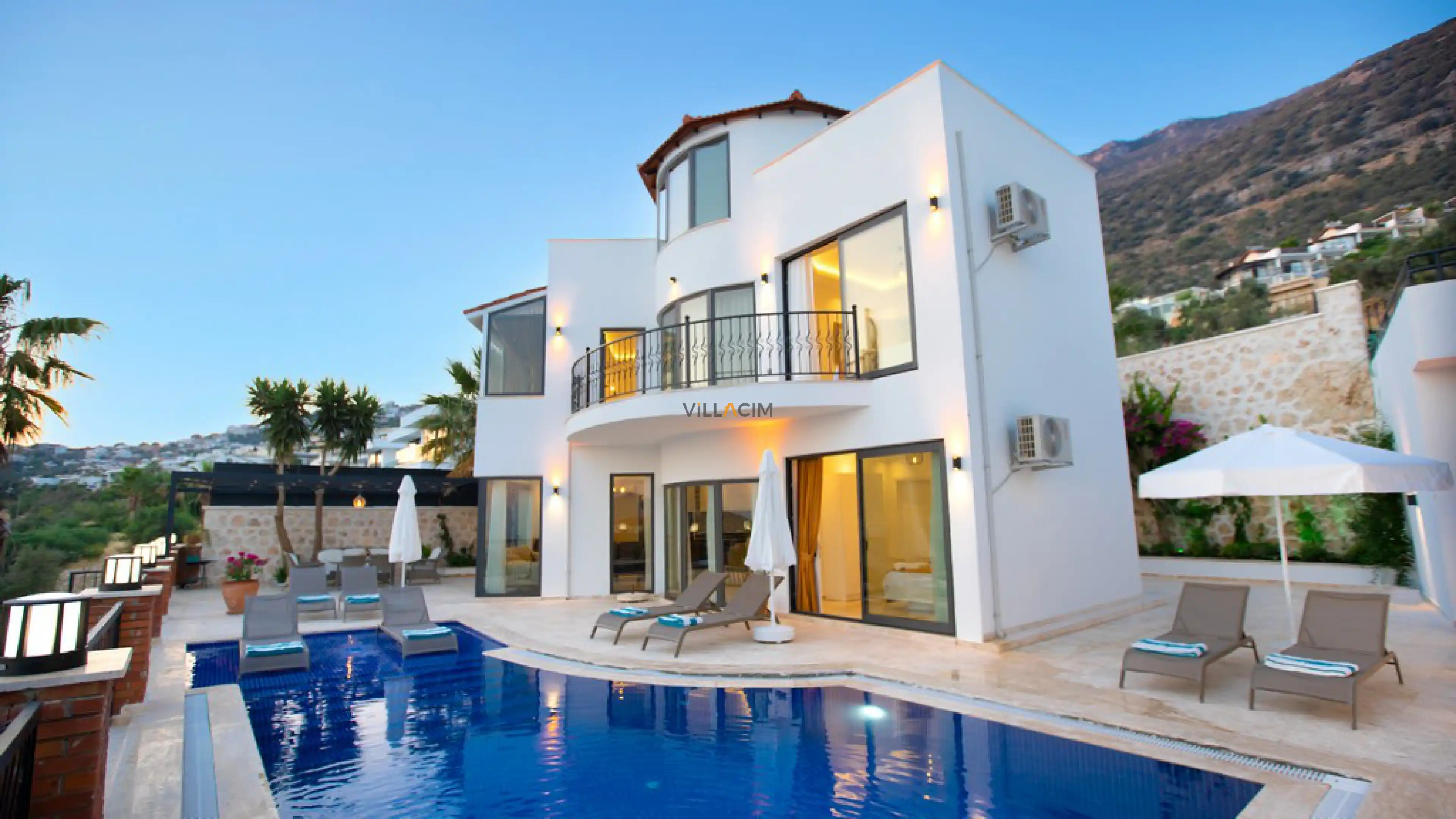 Villa Quinn Star