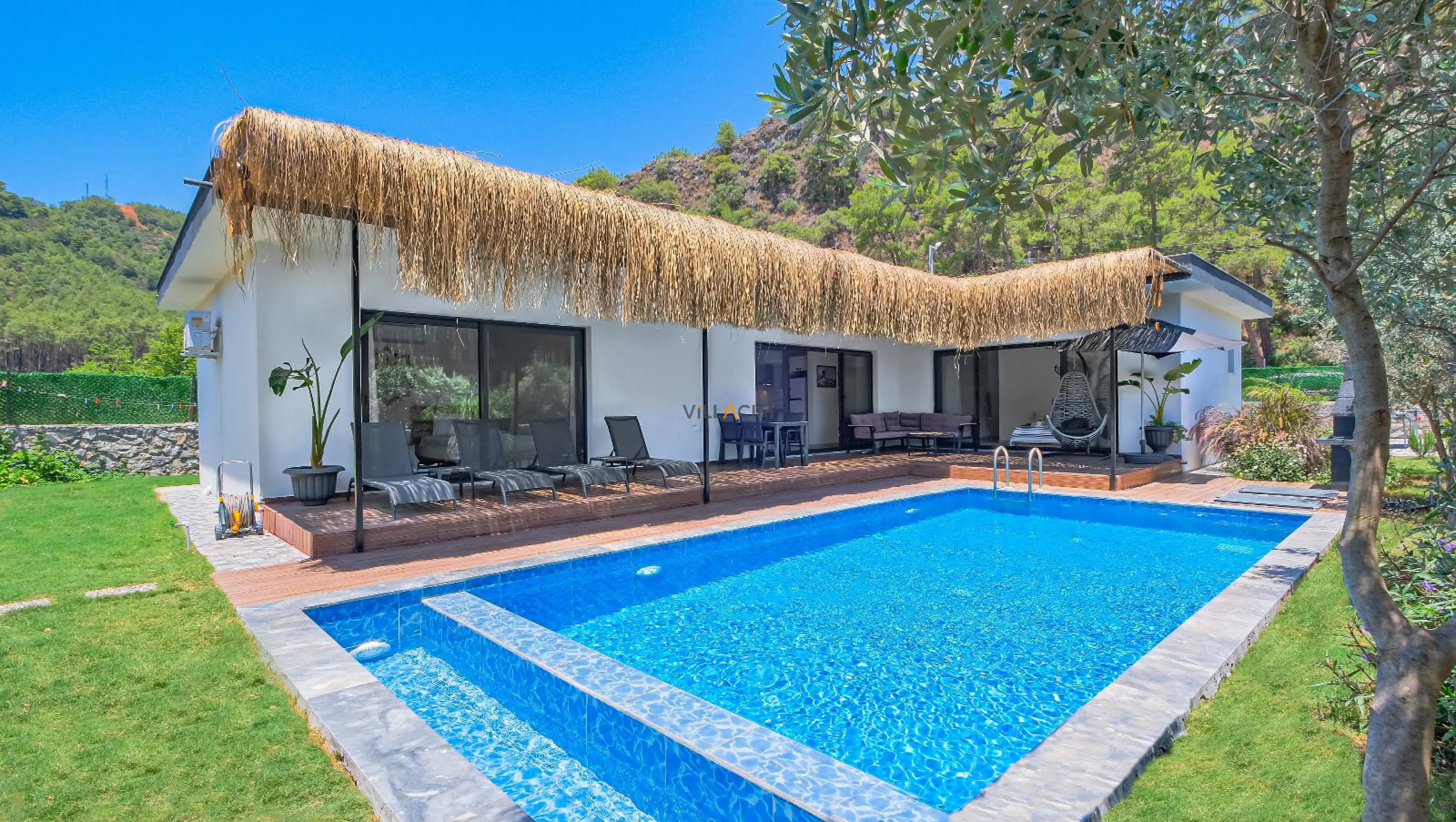 villa-aloha-22_1600x903_977.jpg