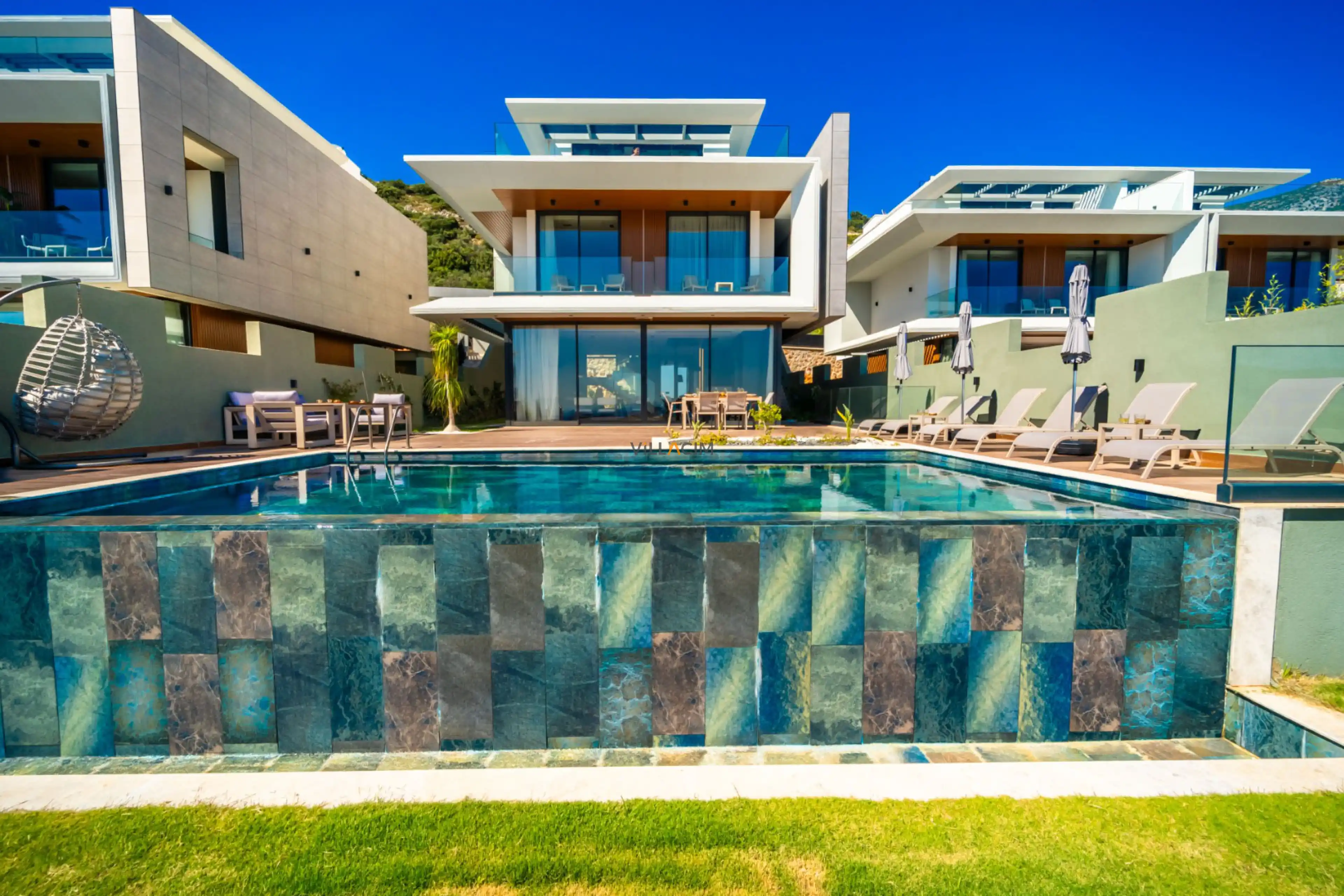 Villa Aura E