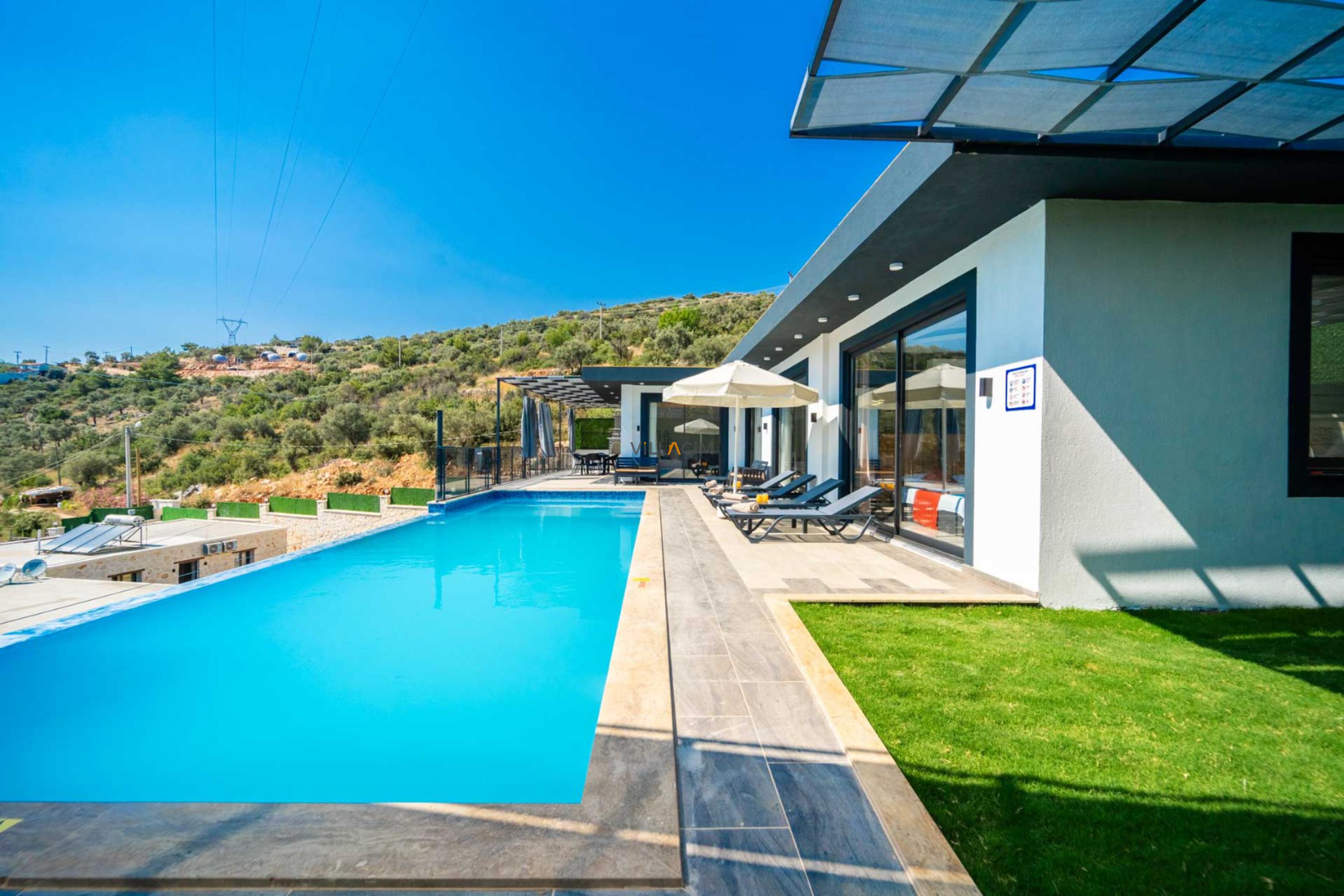 villa-beta-325_790.jpg