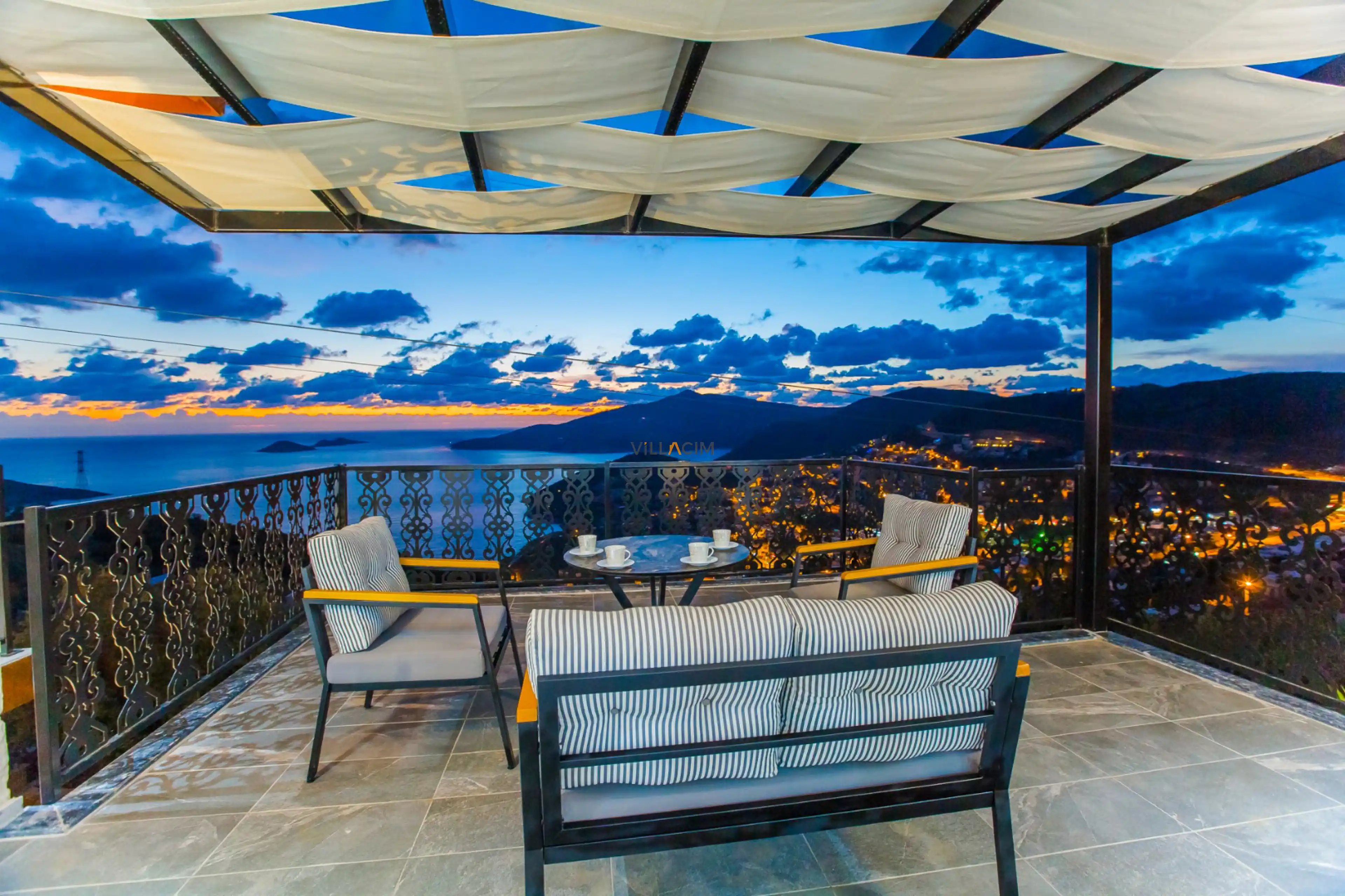 Villa Blue Vista