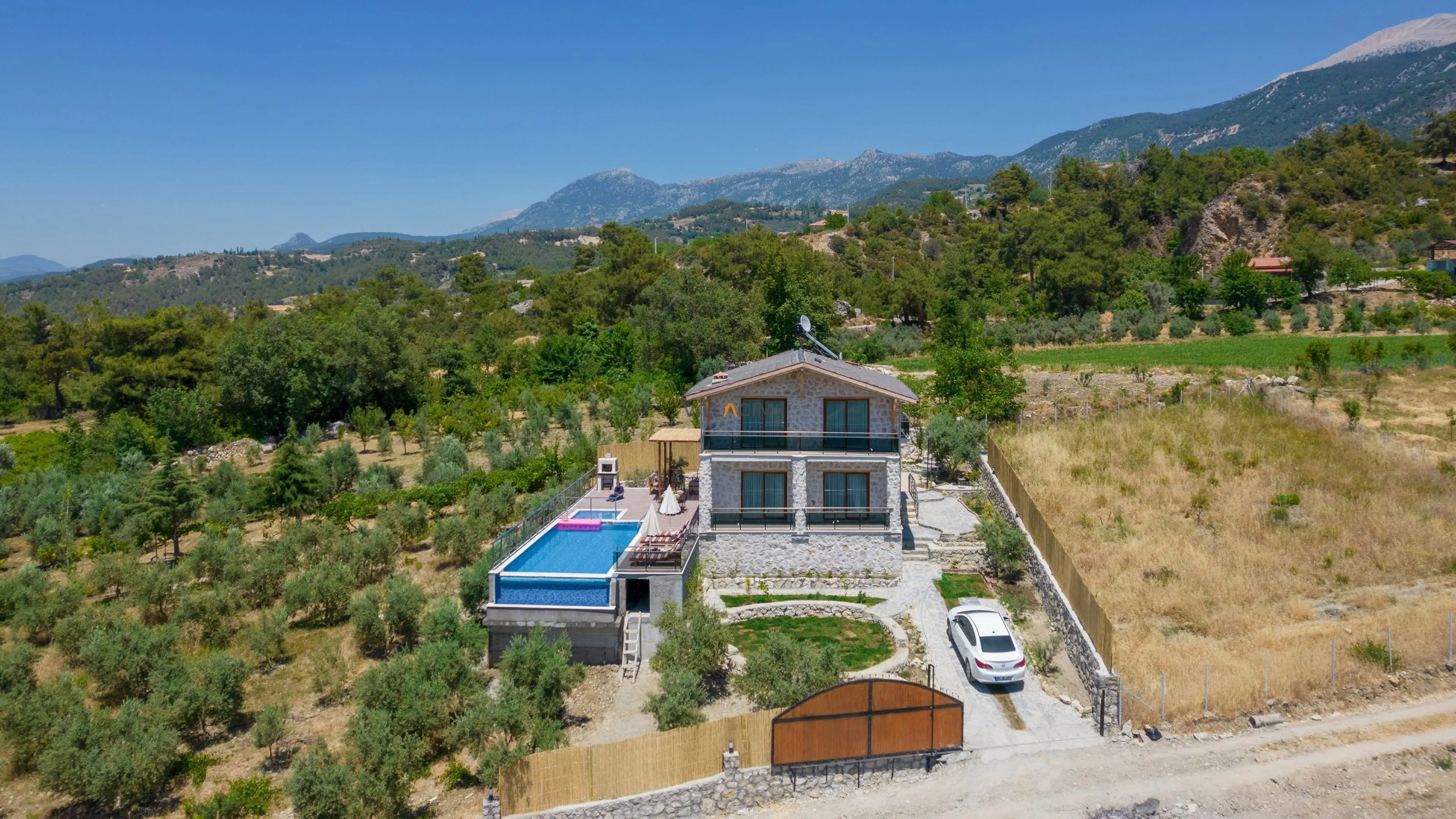 villa-erdem-55_1920x1080_767.jpg