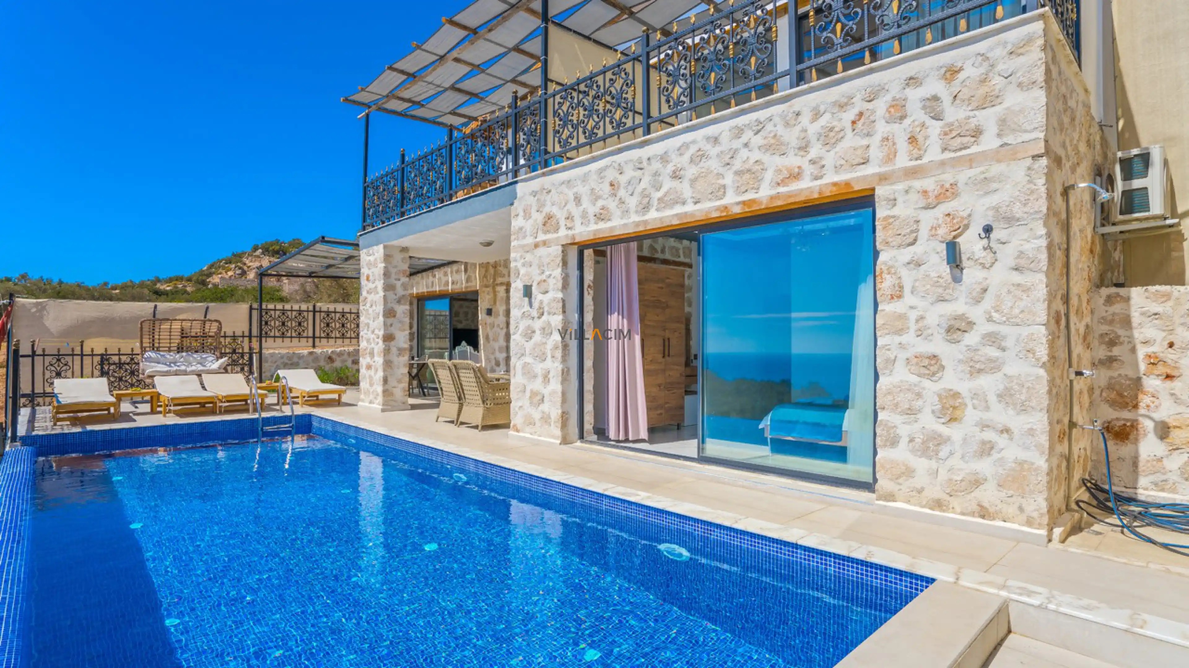 Villa Golden Bay