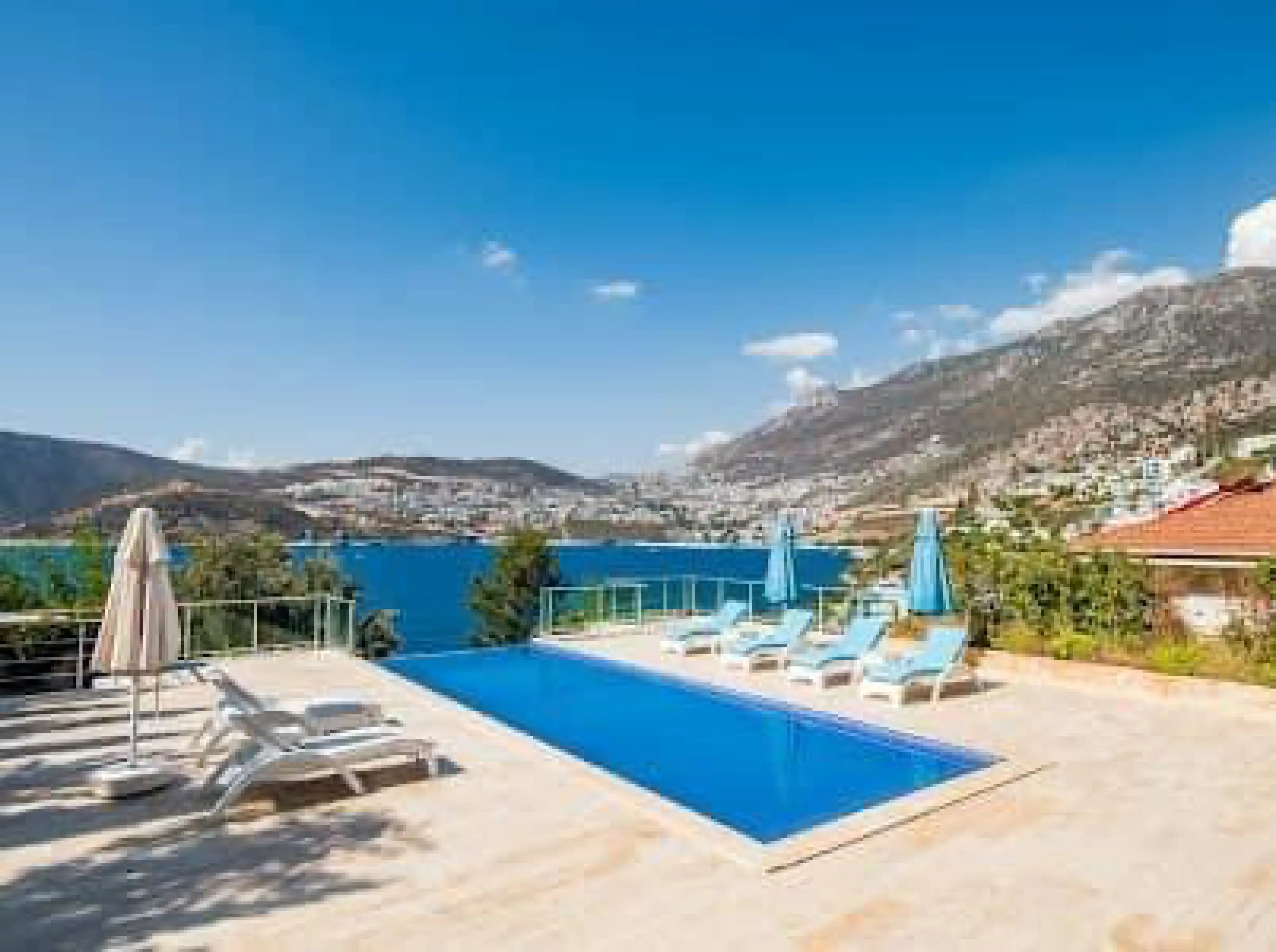 Villa Hillside Kışla