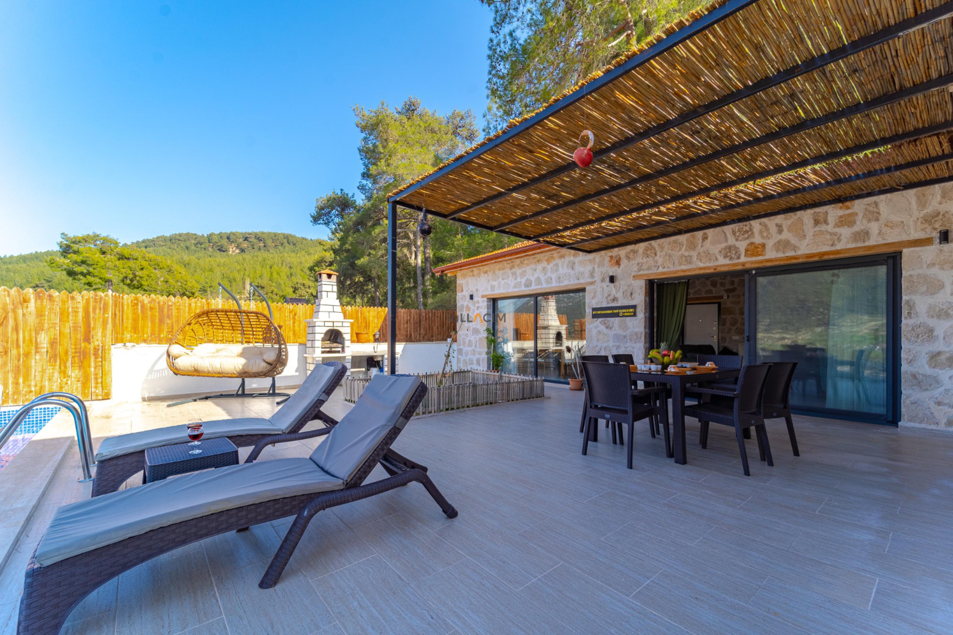 villa-karam-34_320.jpg
