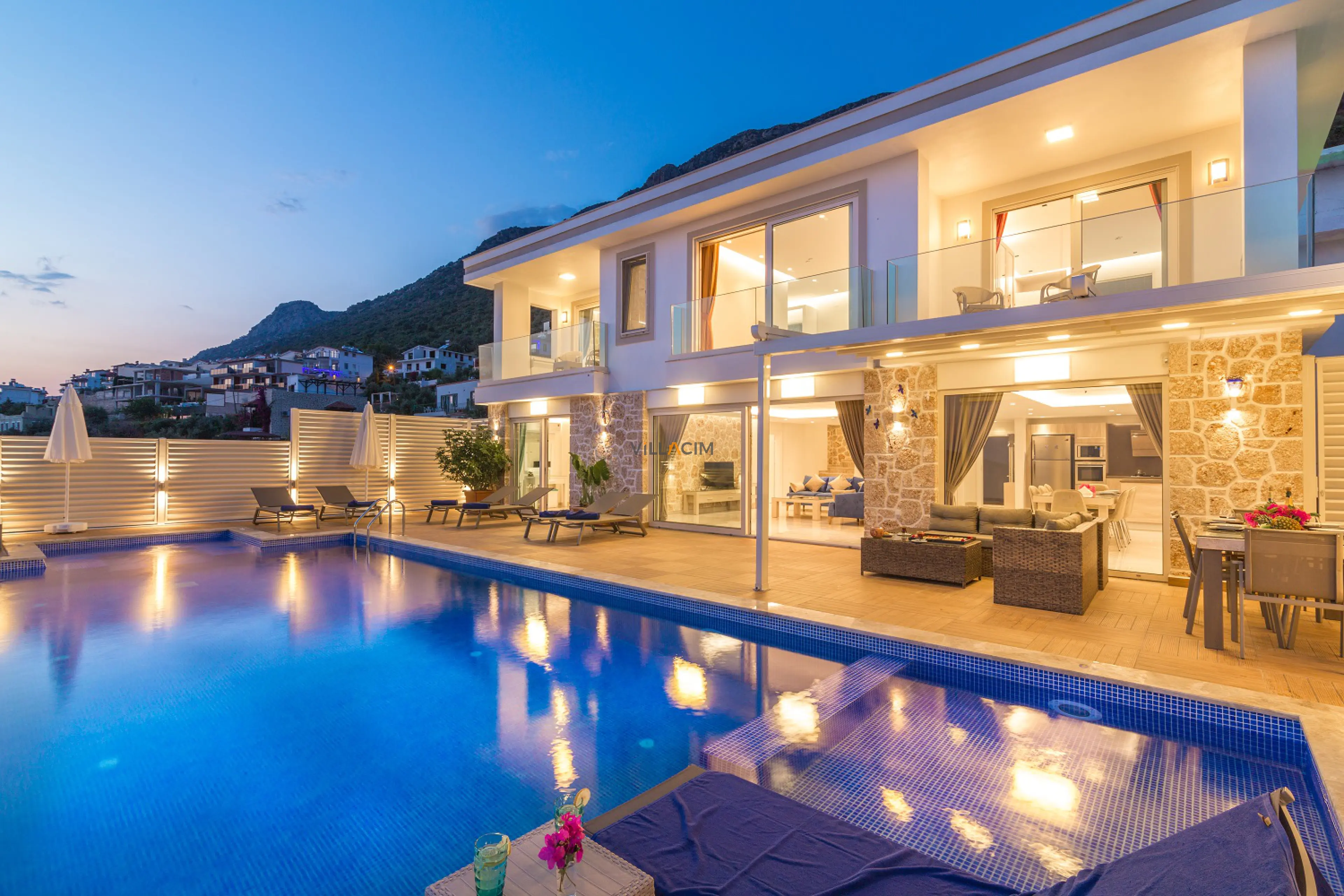 villa-la-mer-azur-(38)_101.jpg