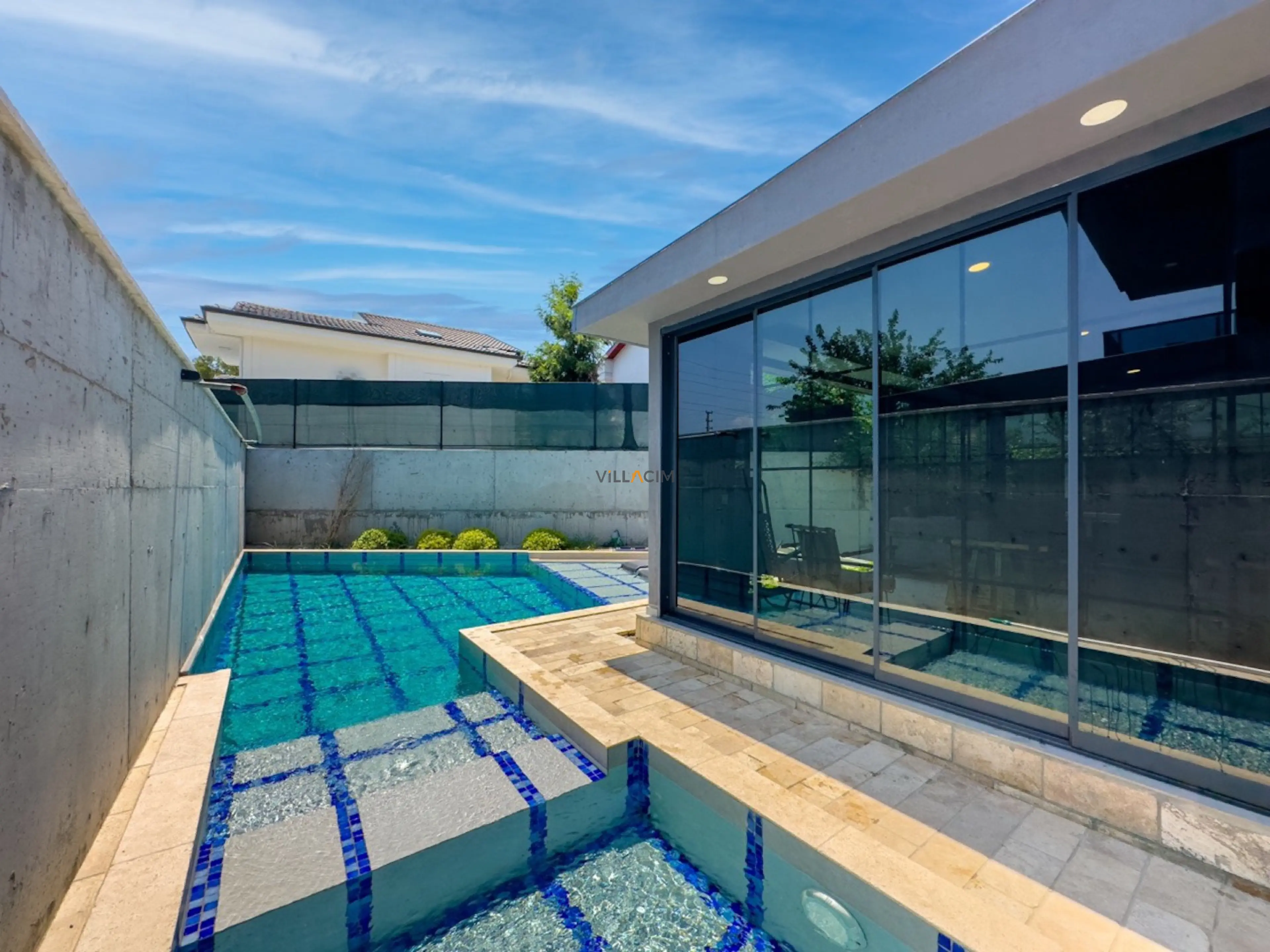 villa-lanta-210_885.jpg