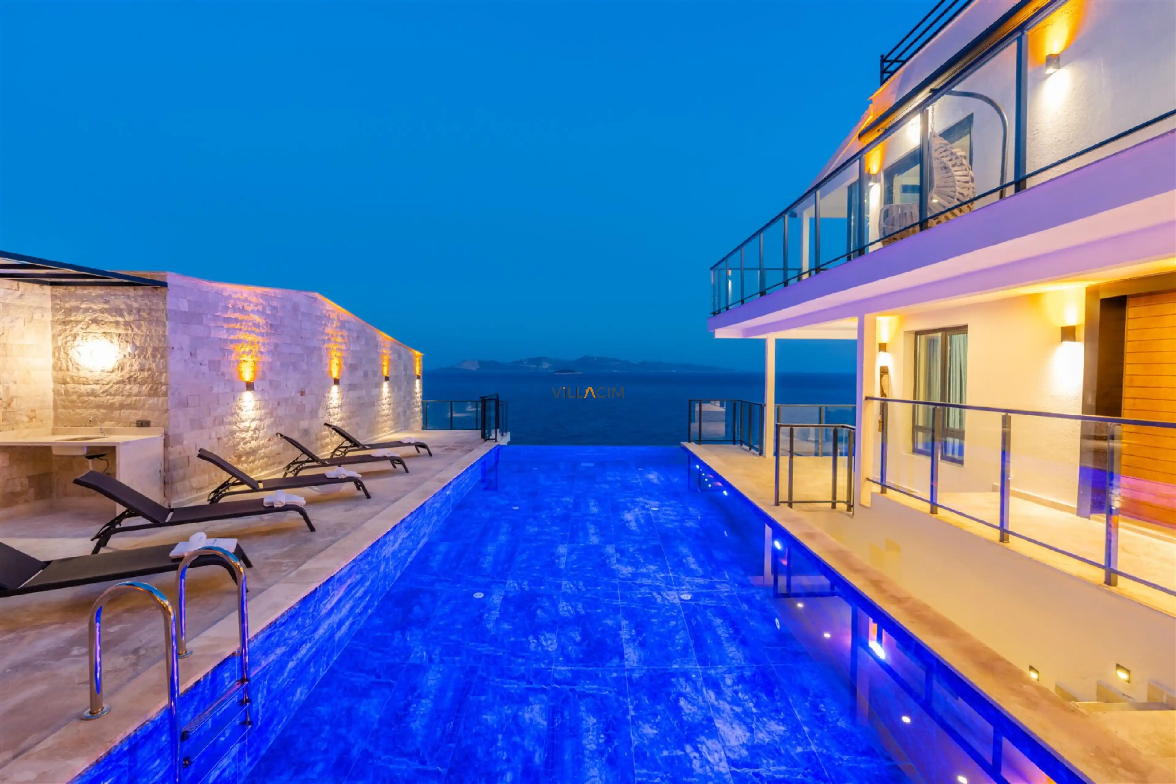 Villa Noir