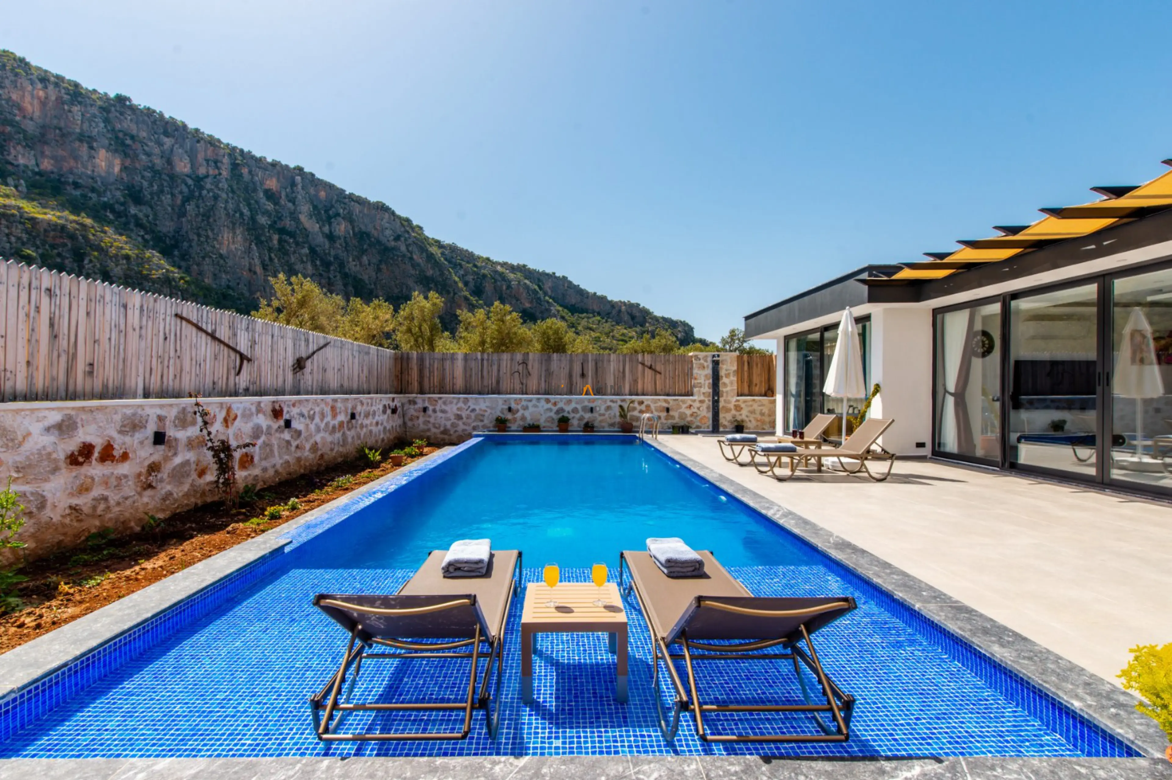 villa-ozalp-24_1920x1279_653.jpg