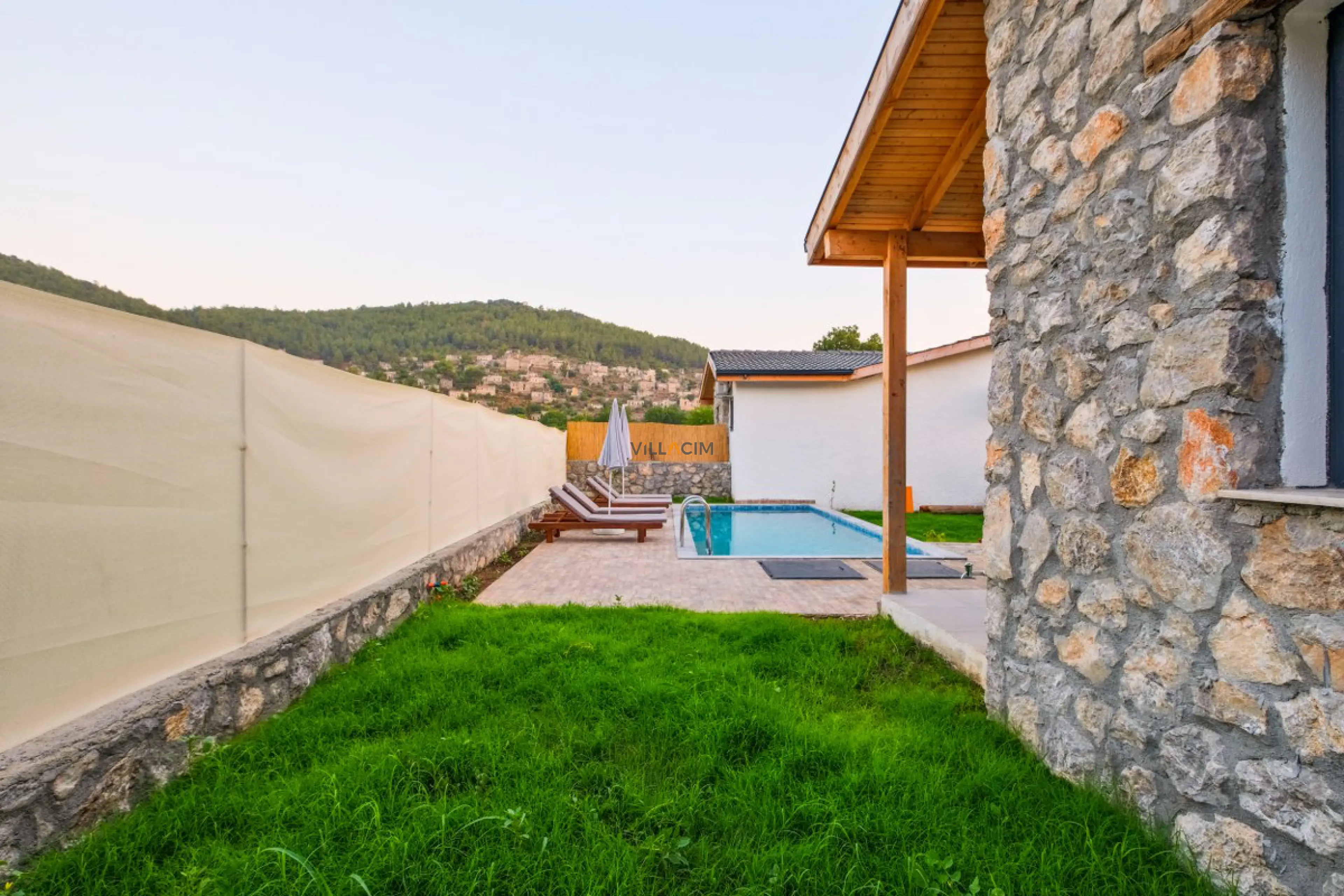 villa-perra-trio-6_479.jpg