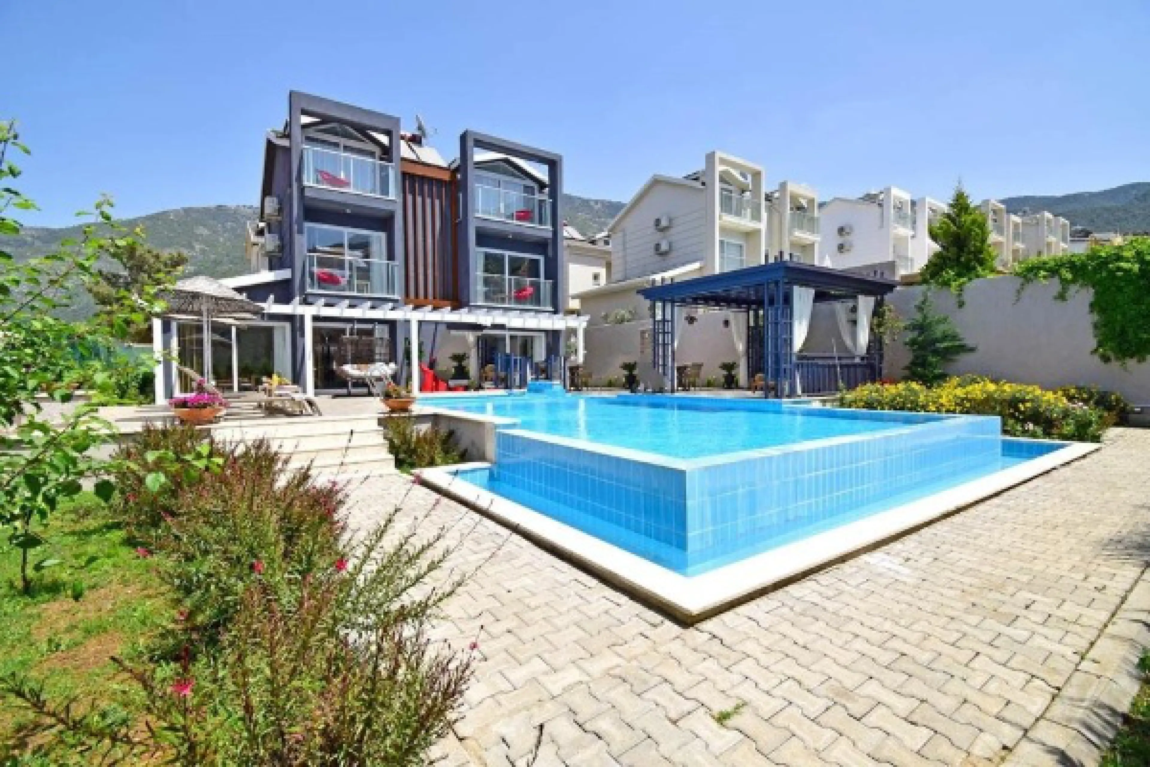 villa-premium-rose-5_6.jpg