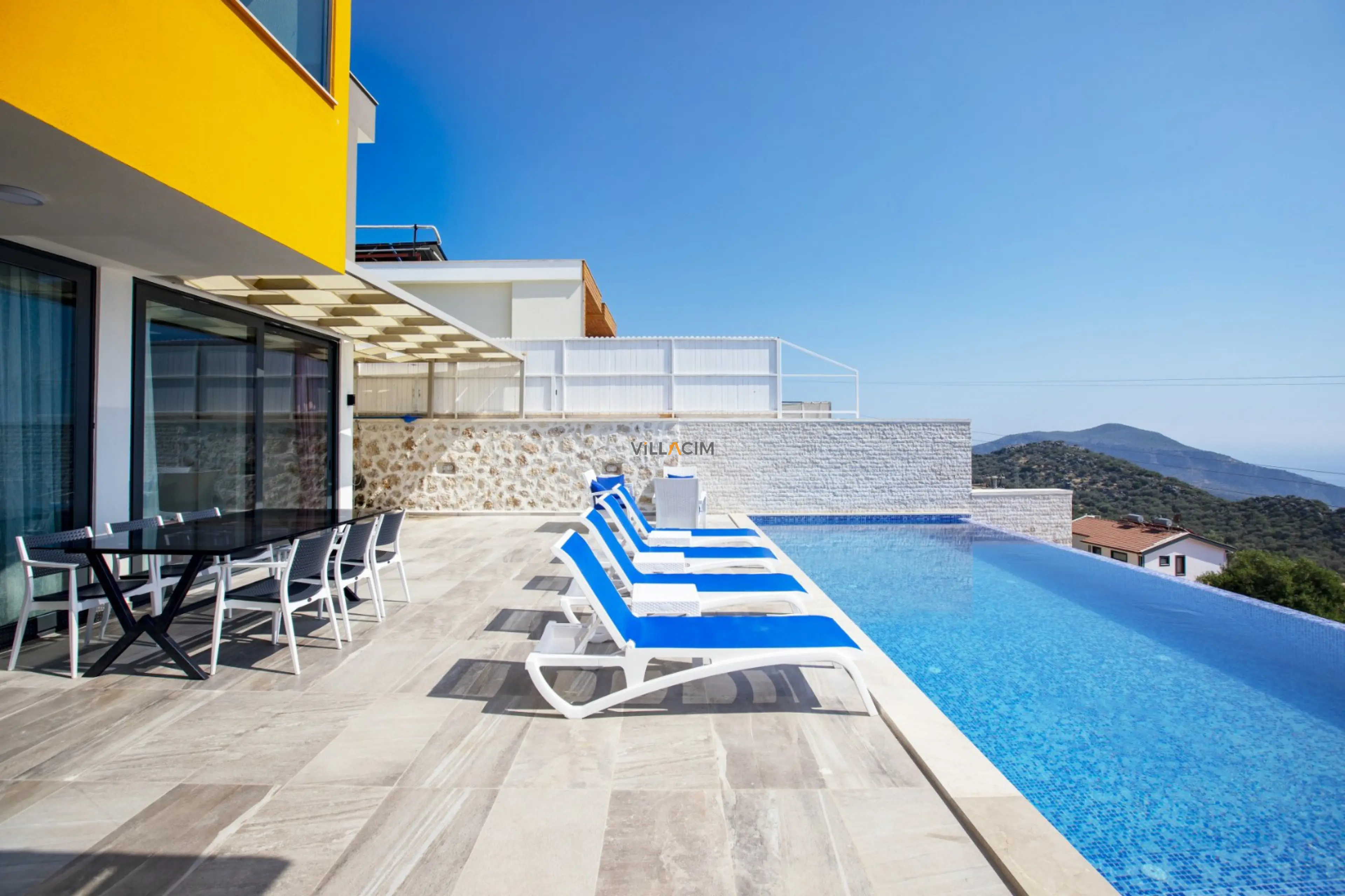 villa-retro-2_1920x1280_469.jpg