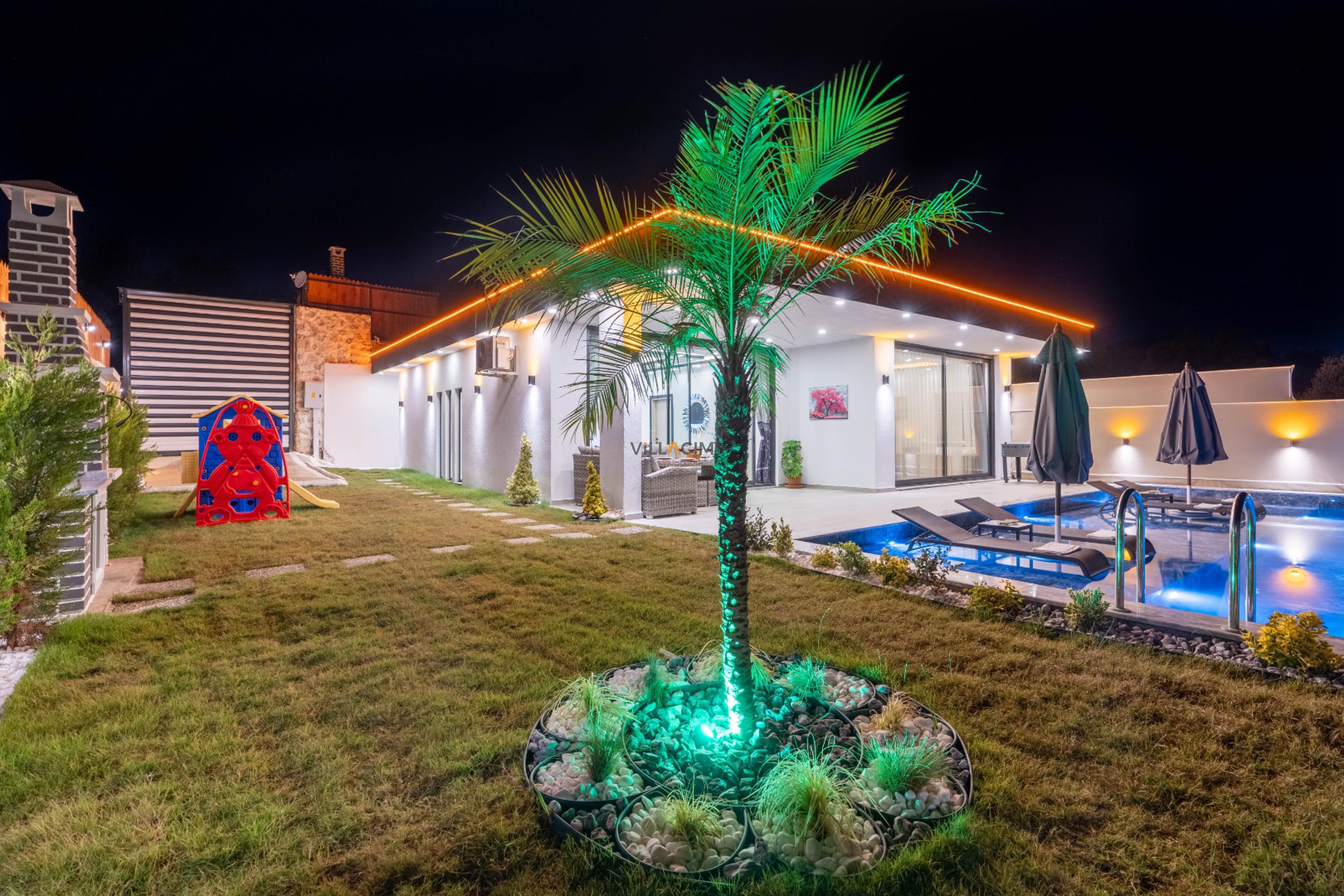villa-rockstar-2-22_628.jpg