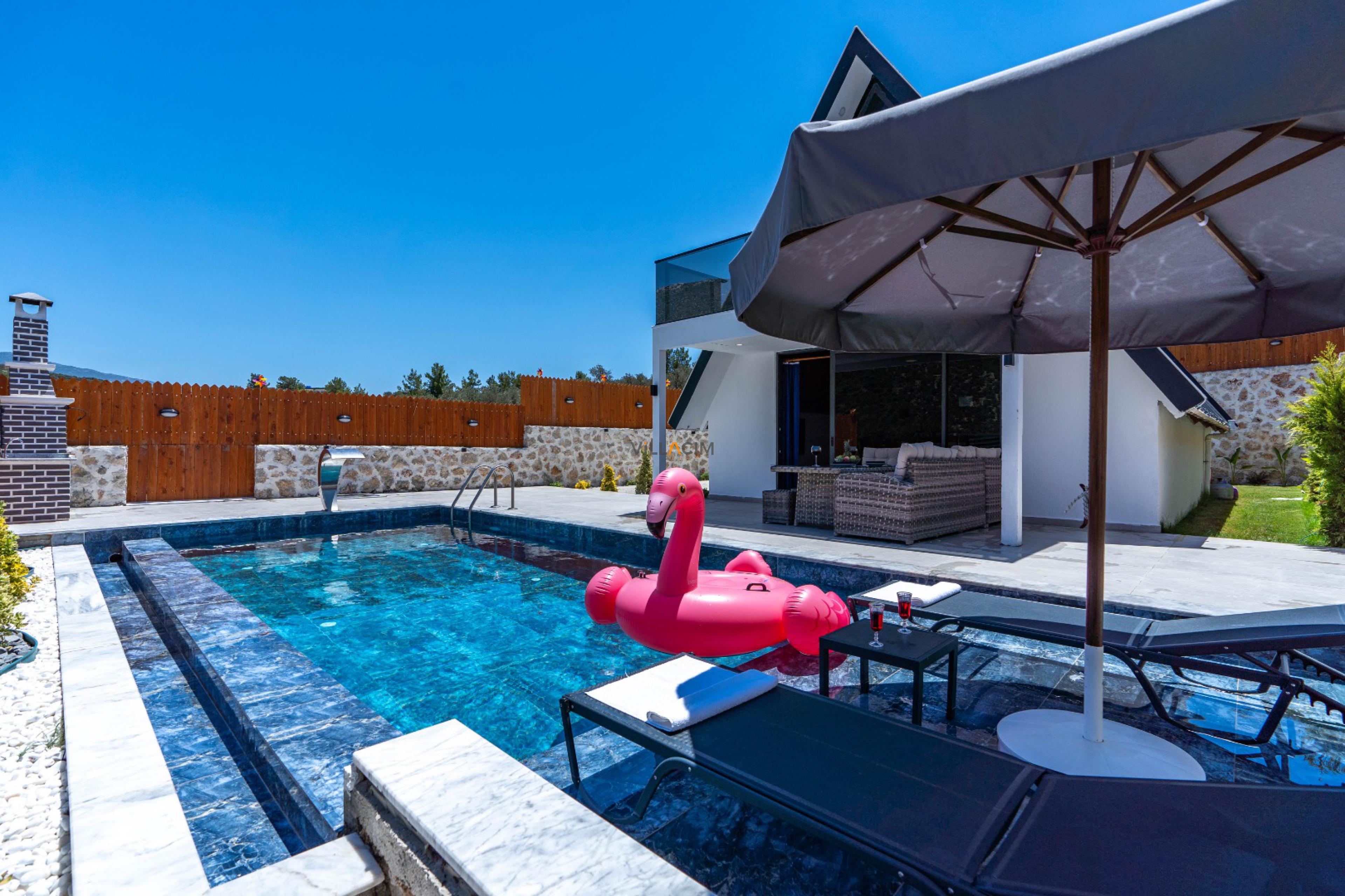 villa-rockstar-3-5_302.jpg