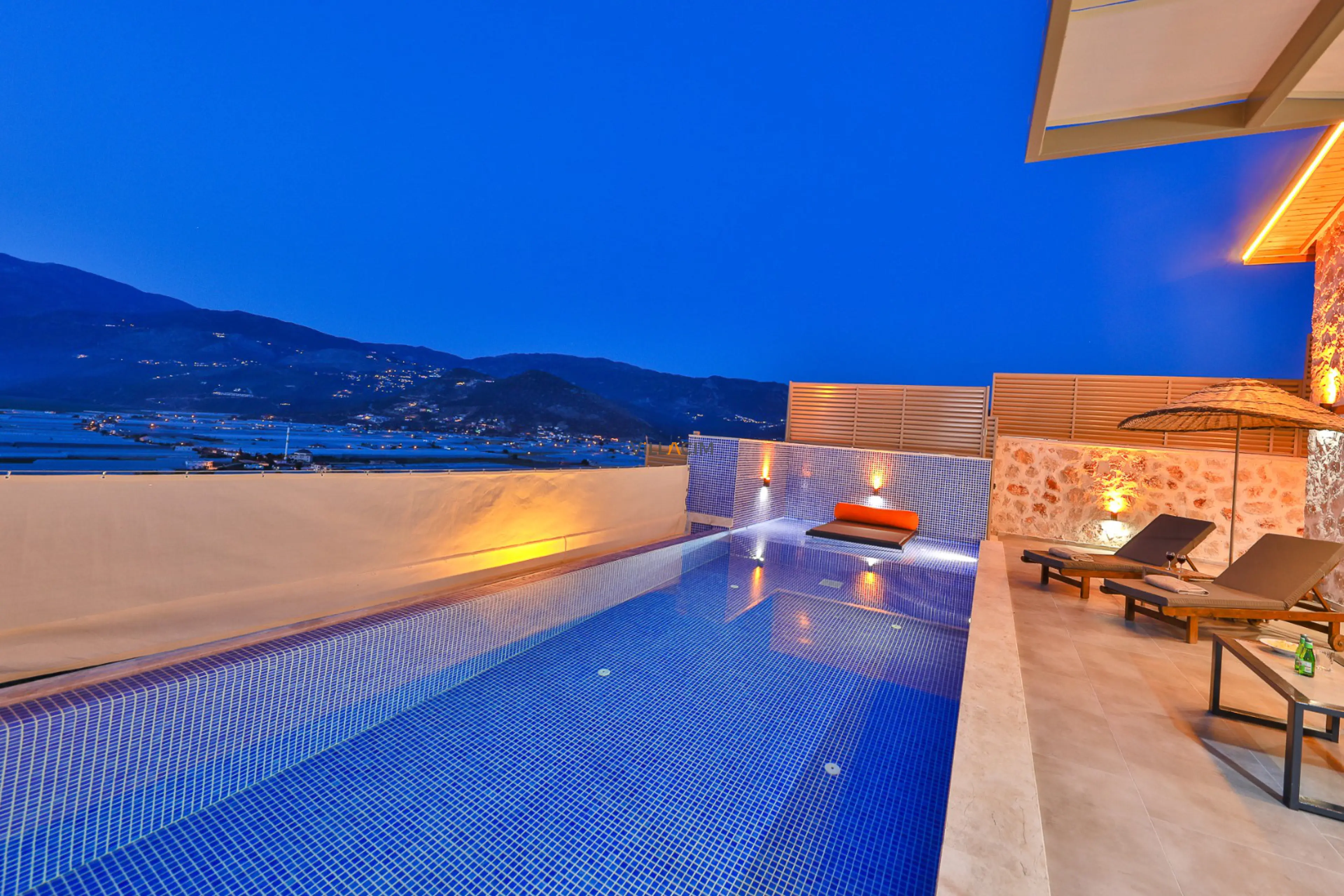 villa-rosso-18_55.jpg