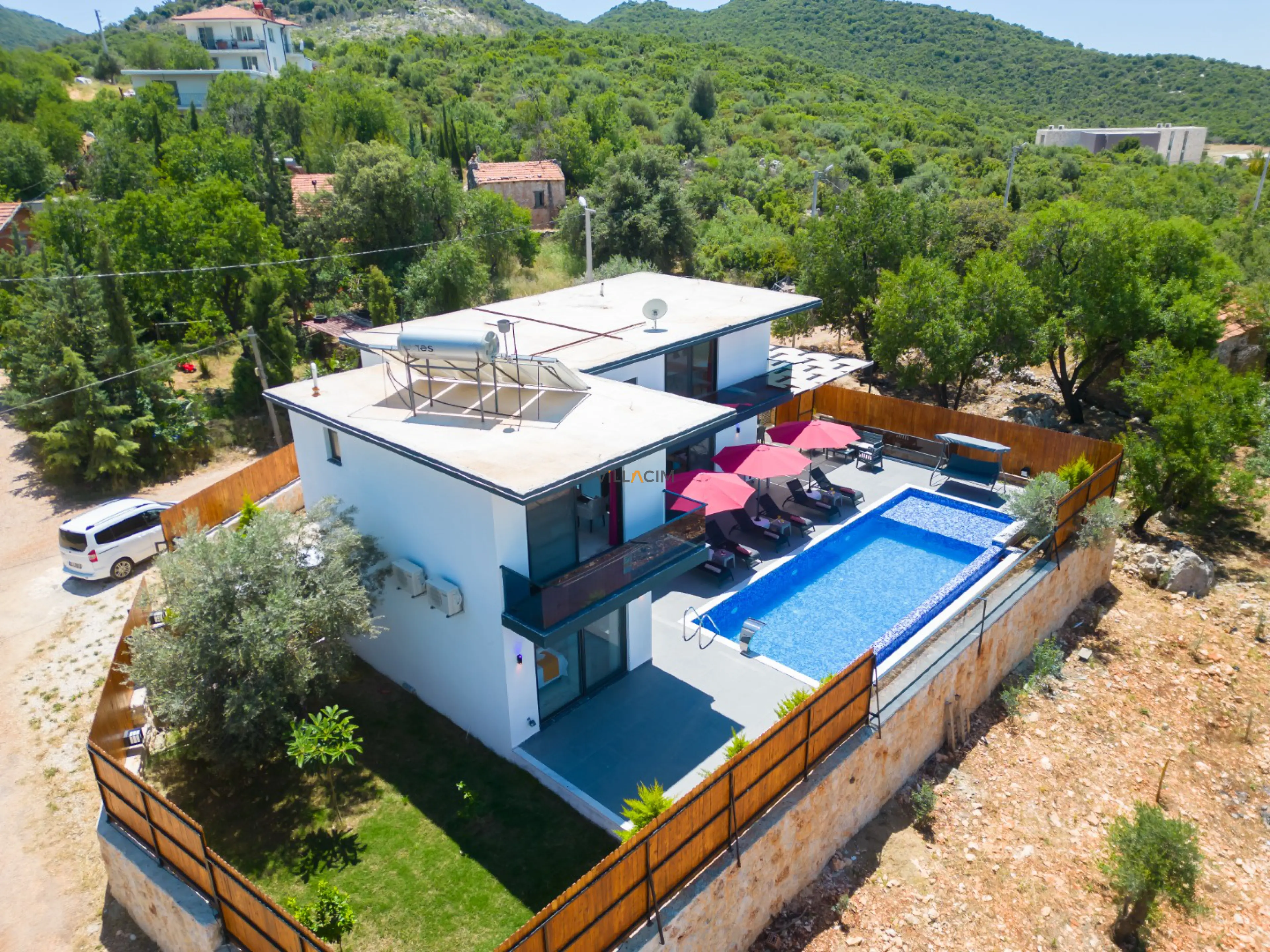 villa-view4_537.jpeg