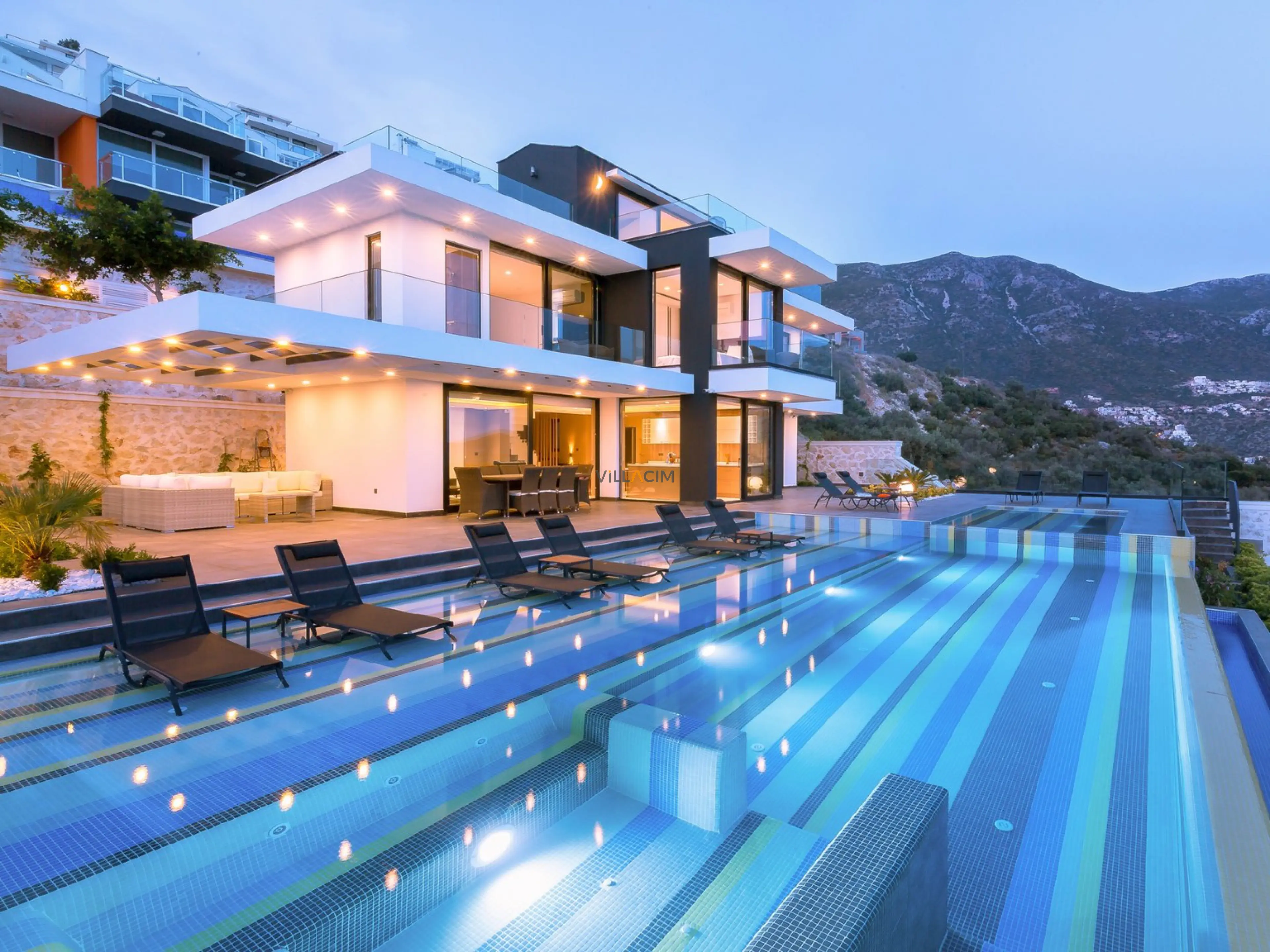 villa-vogue-(2)_1707x1280_659.jpg