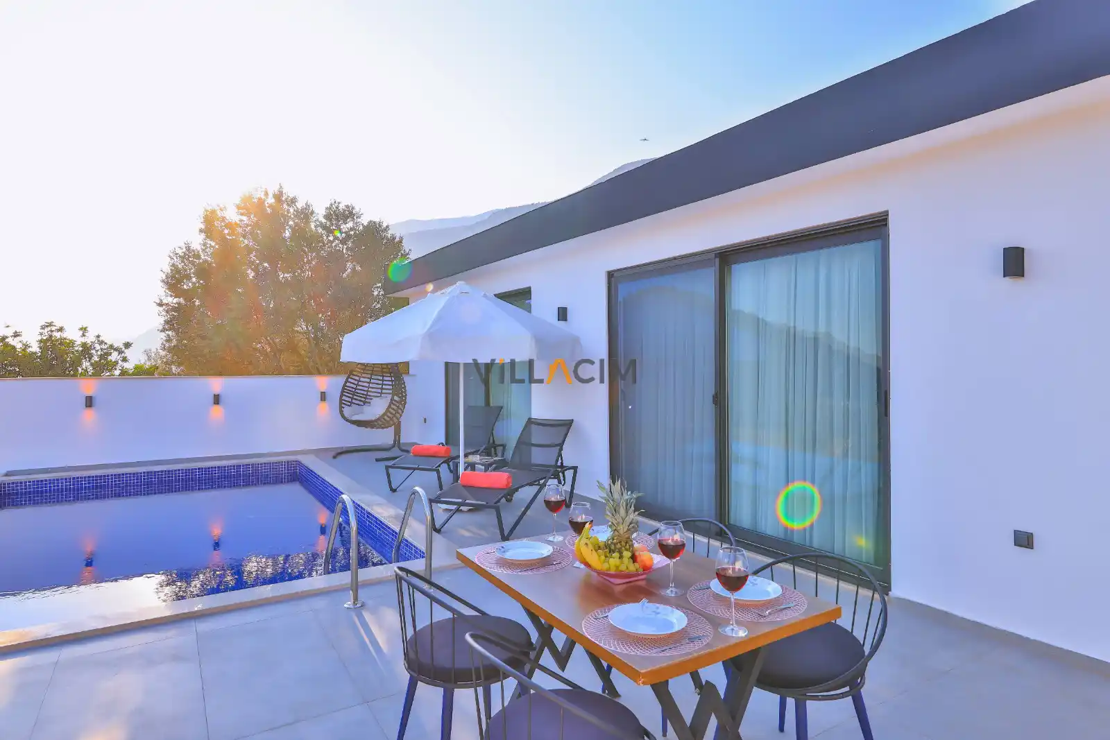 Villa Alicia - 2 Kişilik Korunaklı ve Deniz Manzaralı Villa