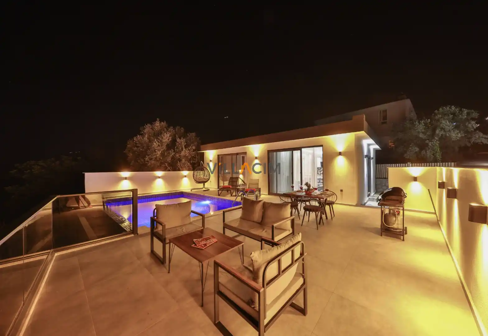 Villa Alicia - 2 Kişilik Korunaklı ve Deniz Manzaralı Villa